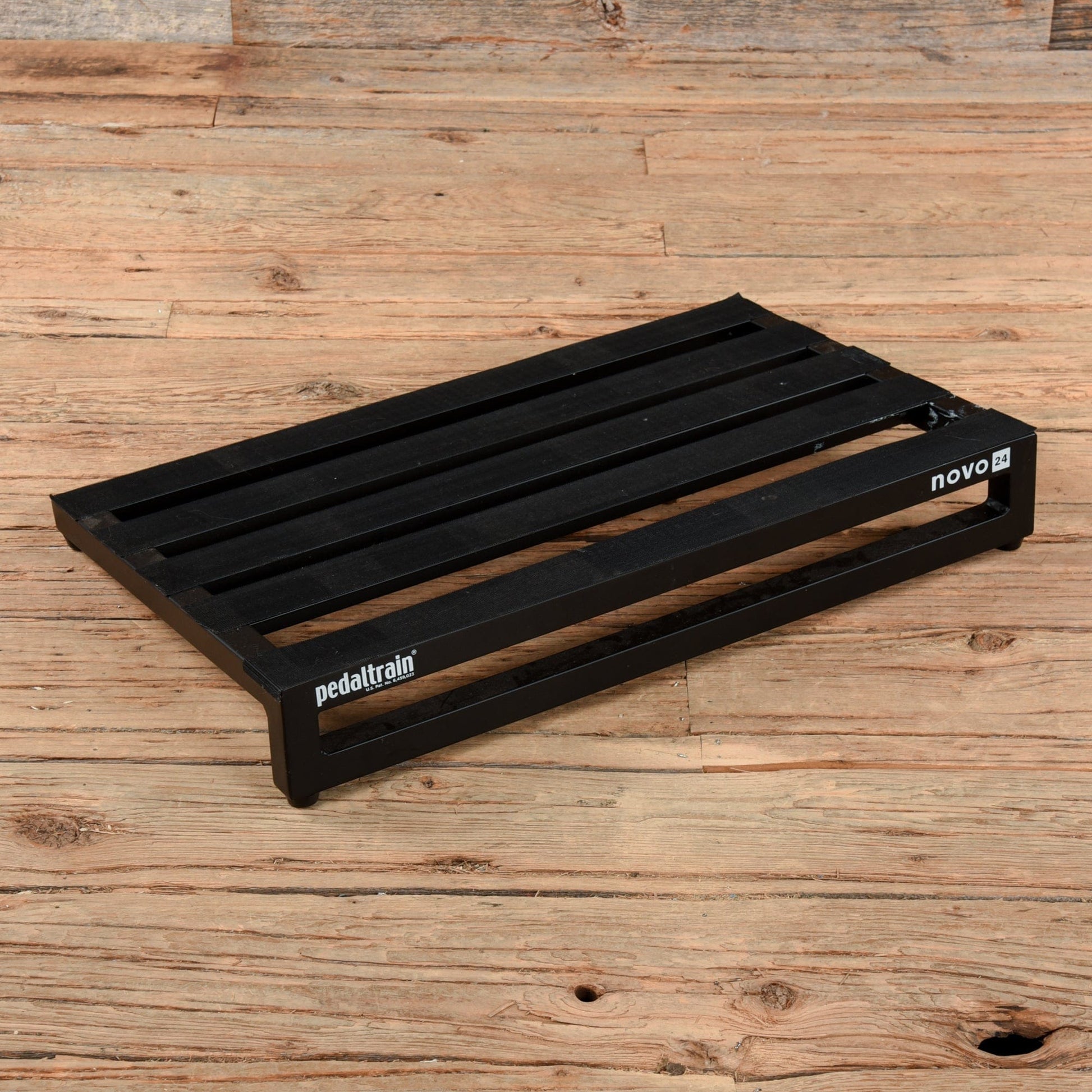 Pedaltrain NOVO 24 Pedalboard 5 Rails 24x14.5 w/OGB USED Effects and Pedals / Pedalboards and Power Supplies
