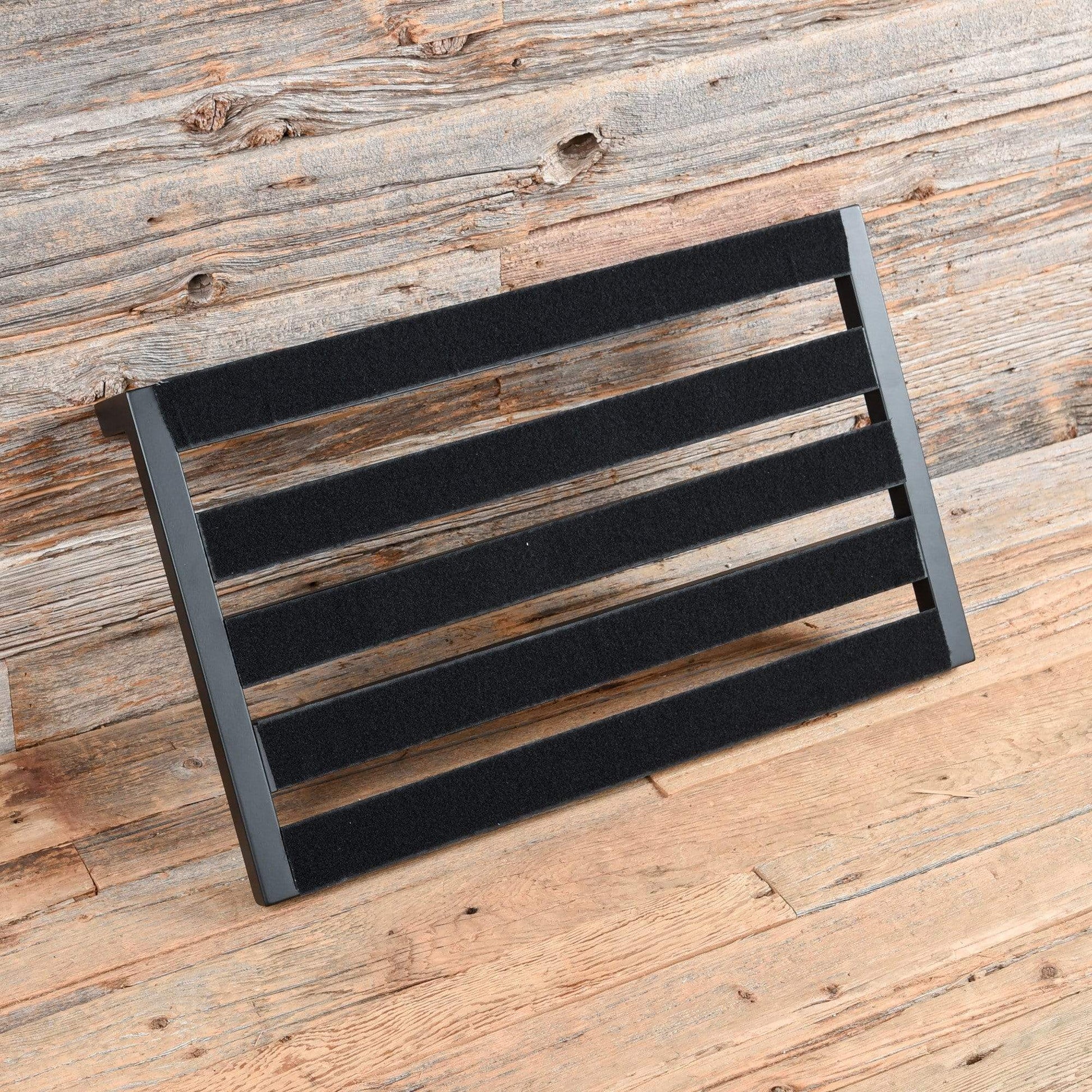 Pedaltrain NOVO 24 Pedalboard 5 Rails 24x14.5 w/Soft Case Effects and Pedals / Pedalboards and Power Supplies