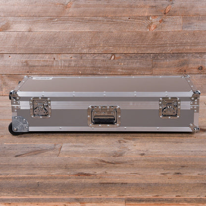 Pedaltrain NOVO 32 Pedalboard 5 Rails 32" x 14.5" w/ Wheeled Tour Hard Case Effects and Pedals / Pedalboards and Power Supplies