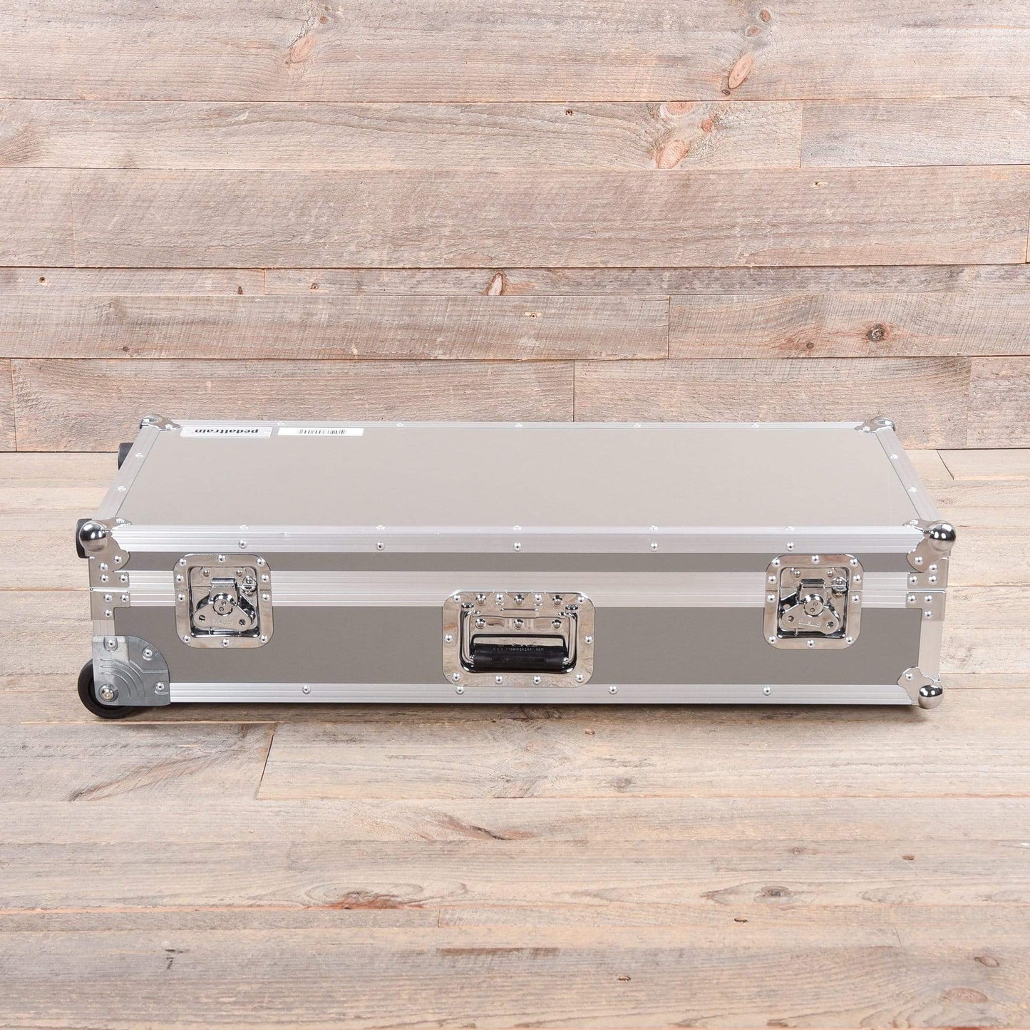 Pedaltrain NOVO 32 Pedalboard 5 Rails 32" x 14.5" Wheeled Tour Hard Case Effects and Pedals / Pedalboards and Power Supplies