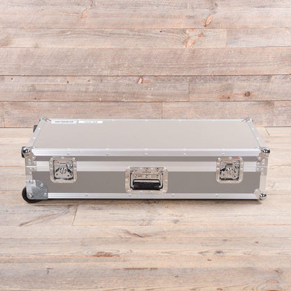 Pedaltrain NOVO 32 Pedalboard 5 Rails 32" x 14.5" Wheeled Tour Hard Case Effects and Pedals / Pedalboards and Power Supplies