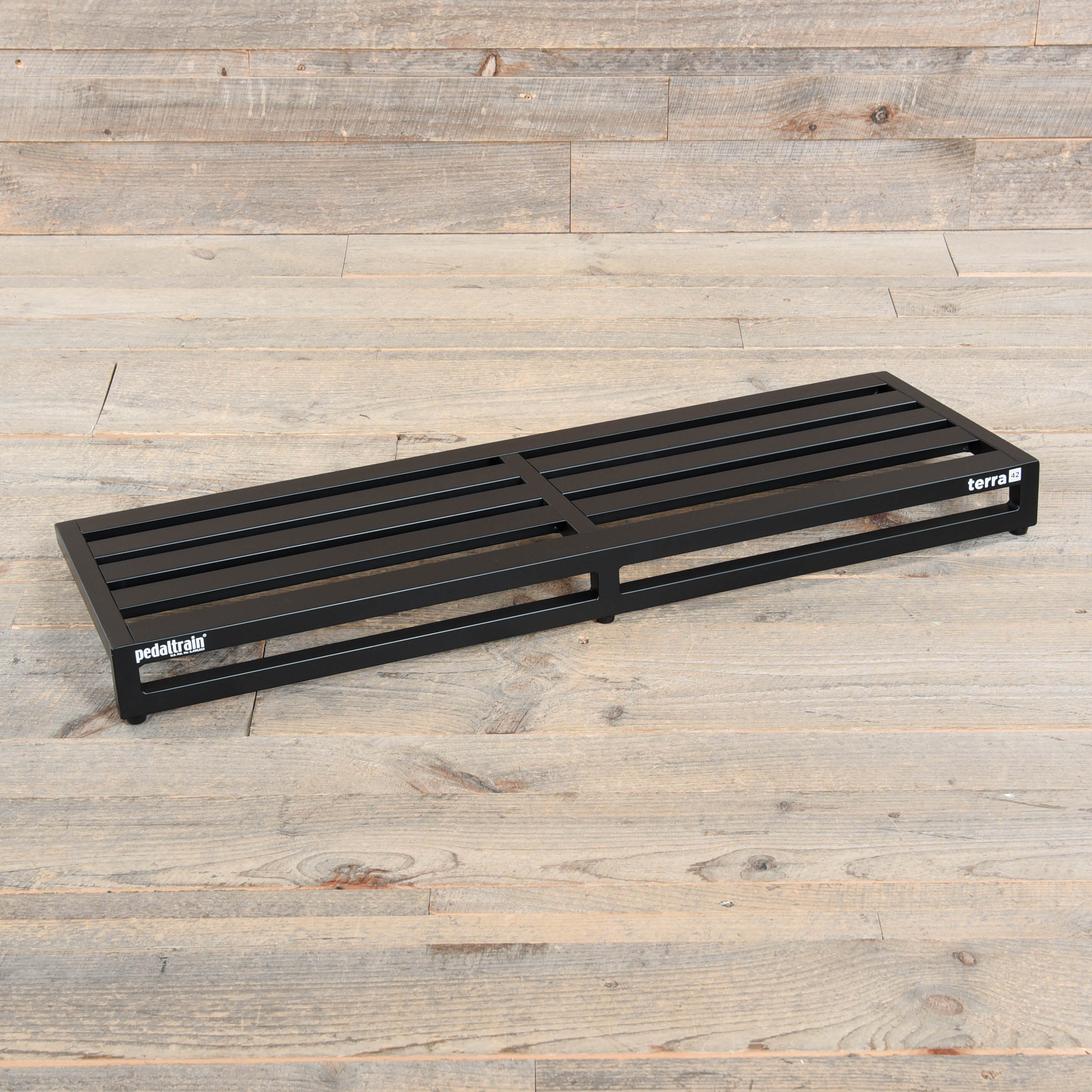Pedal Timber Rails Pedaltrain TERRA Pedalboard 5 Rails 42x14.5 w/Soft Case – Chicago Music ...