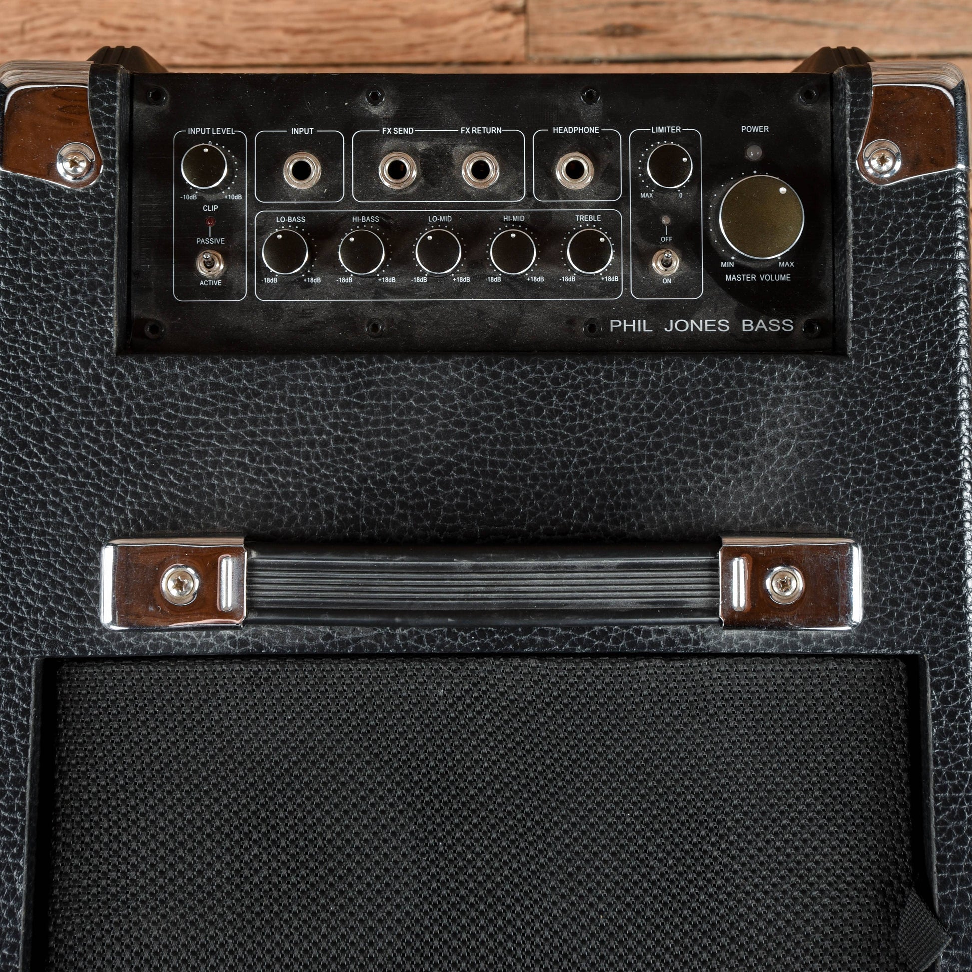 Phil Jones BG-300 Super Flightcase 250-Watt 6x5" Bass Combo Amps / Bass Combos