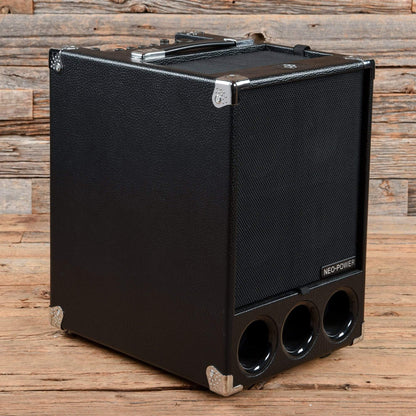 Phil Jones BG-300 Super Flightcase 250-Watt 6x5" Bass Combo Amps / Bass Combos