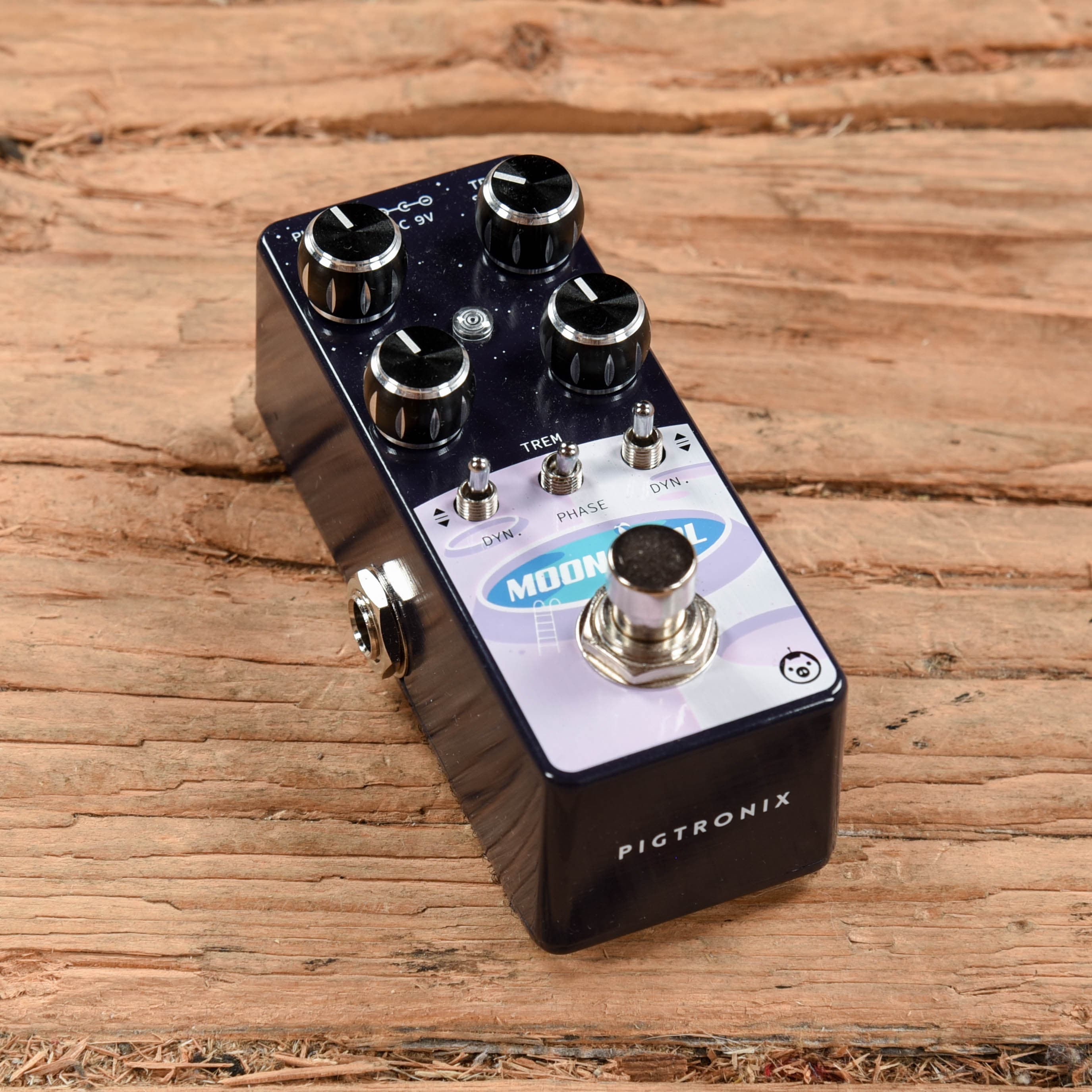 Pigtronix Moon Pool Effects and Pedals / Phase Shifters