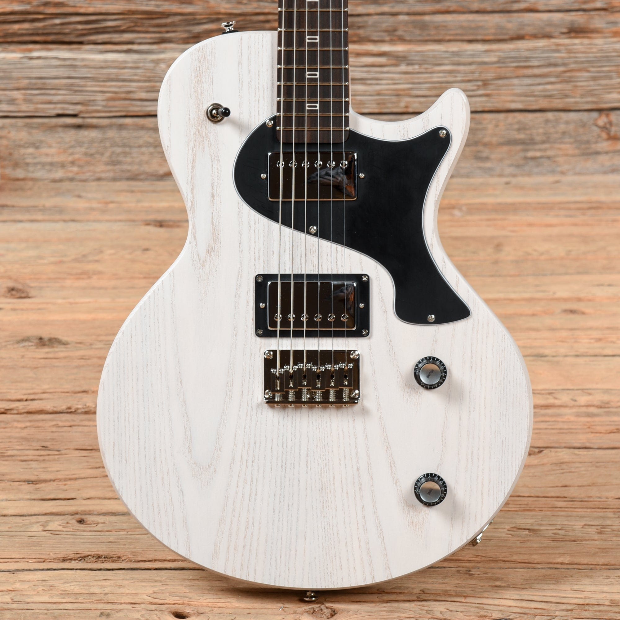 PJD Carey Standard White Blonde 2022 – Chicago Music Exchange