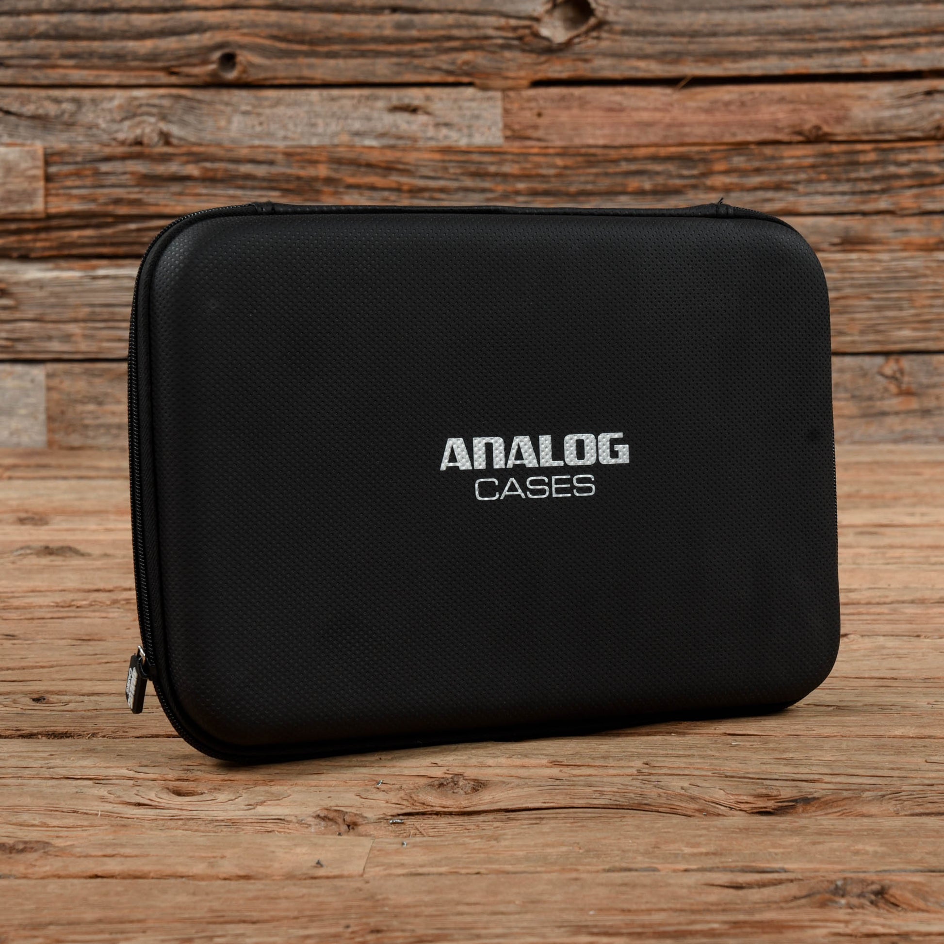 Polyend Tracker Standalone Audio Workstation Keyboards and Synths / Controllers