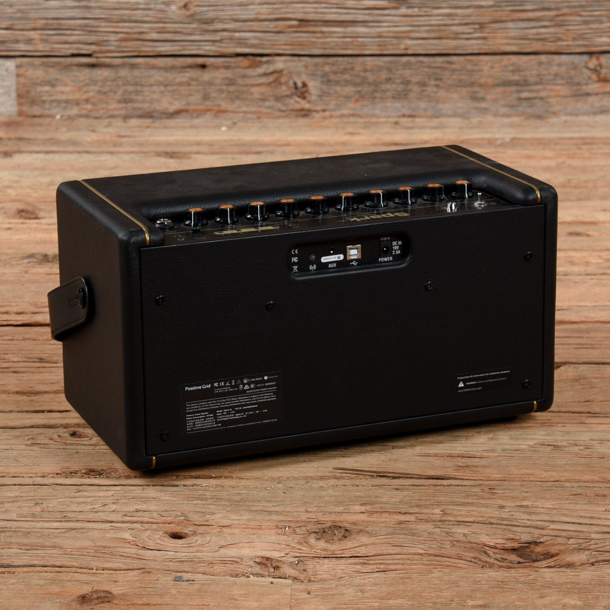 Positive Grid Spark 40 40-Watt 2x4