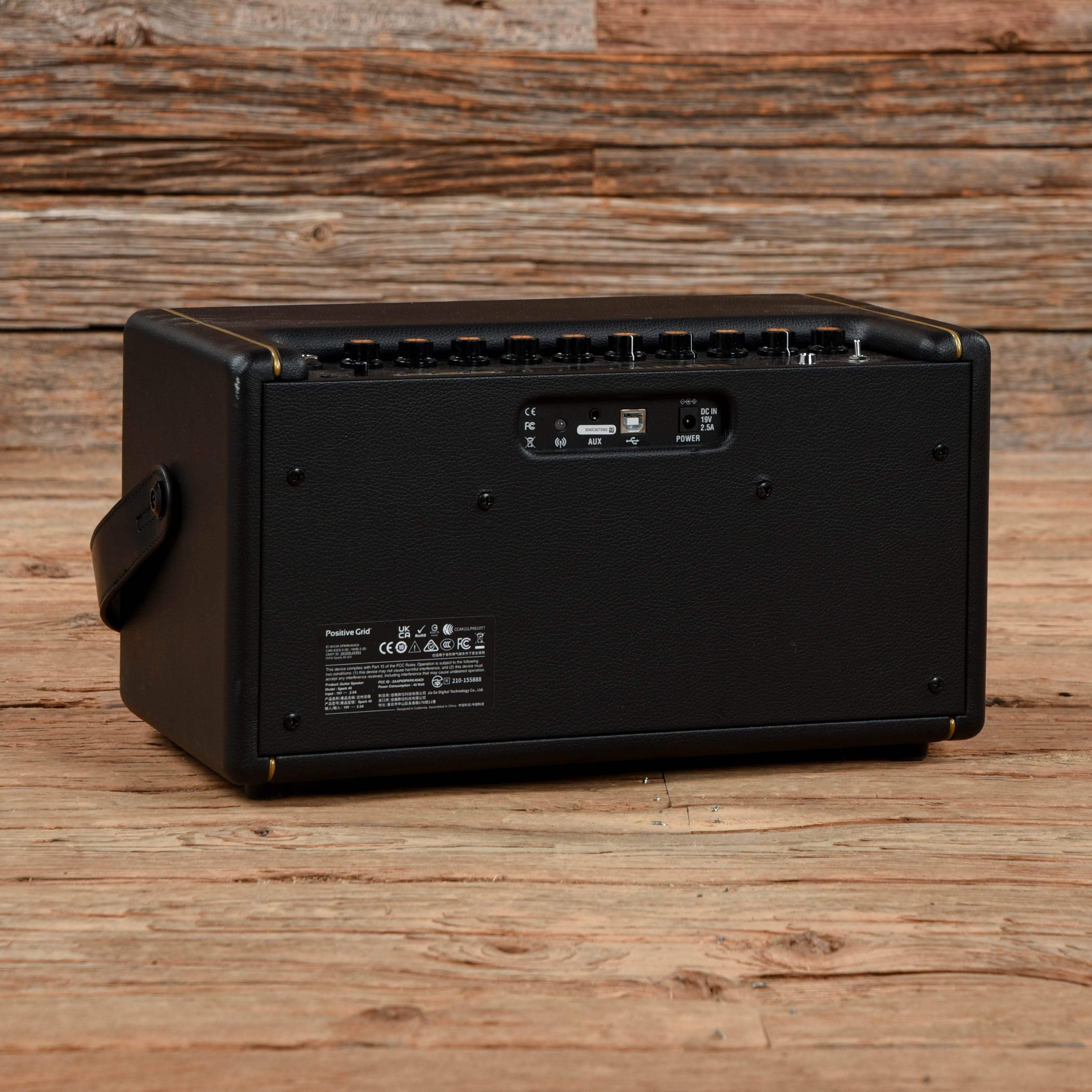 Positive Grid Spark 40 40-Watt 2x4