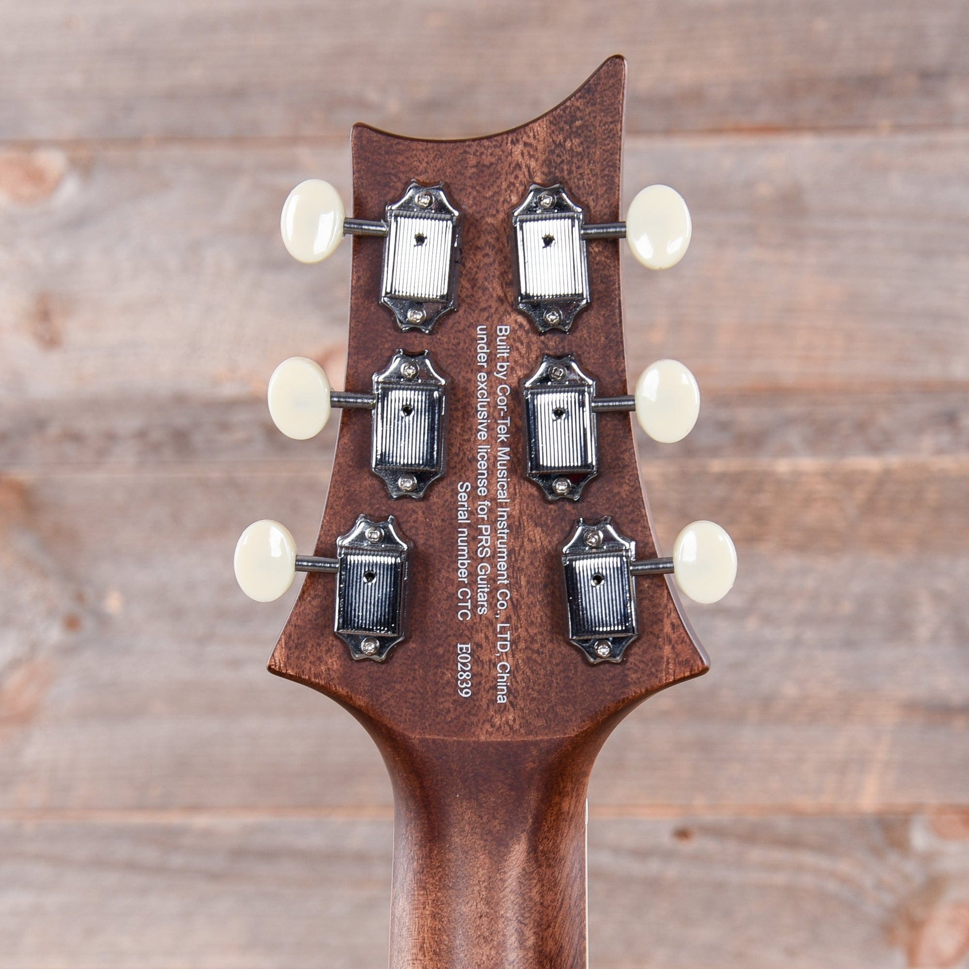 PRS Limited Edition SE P20E Parlor Antique White w/Fishman GT1 Acoustic Guitars / Parlor