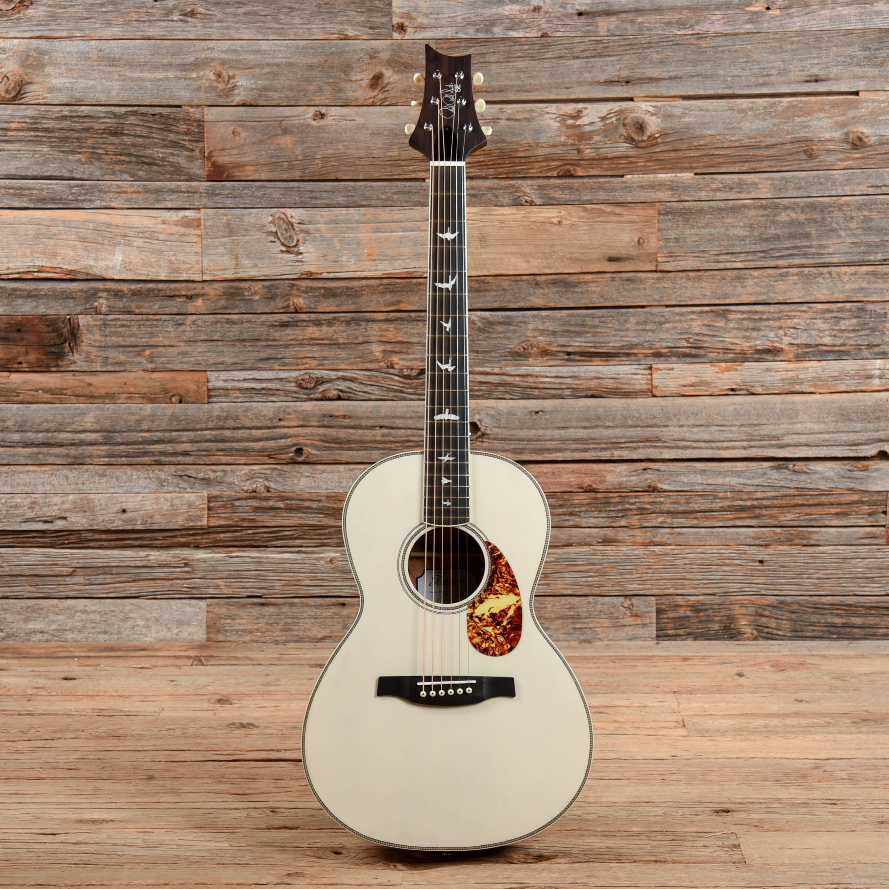 PRS Limited Edition SE P20E Parlor Antique White w/Fishman GT1 Acoustic Guitars / Parlor