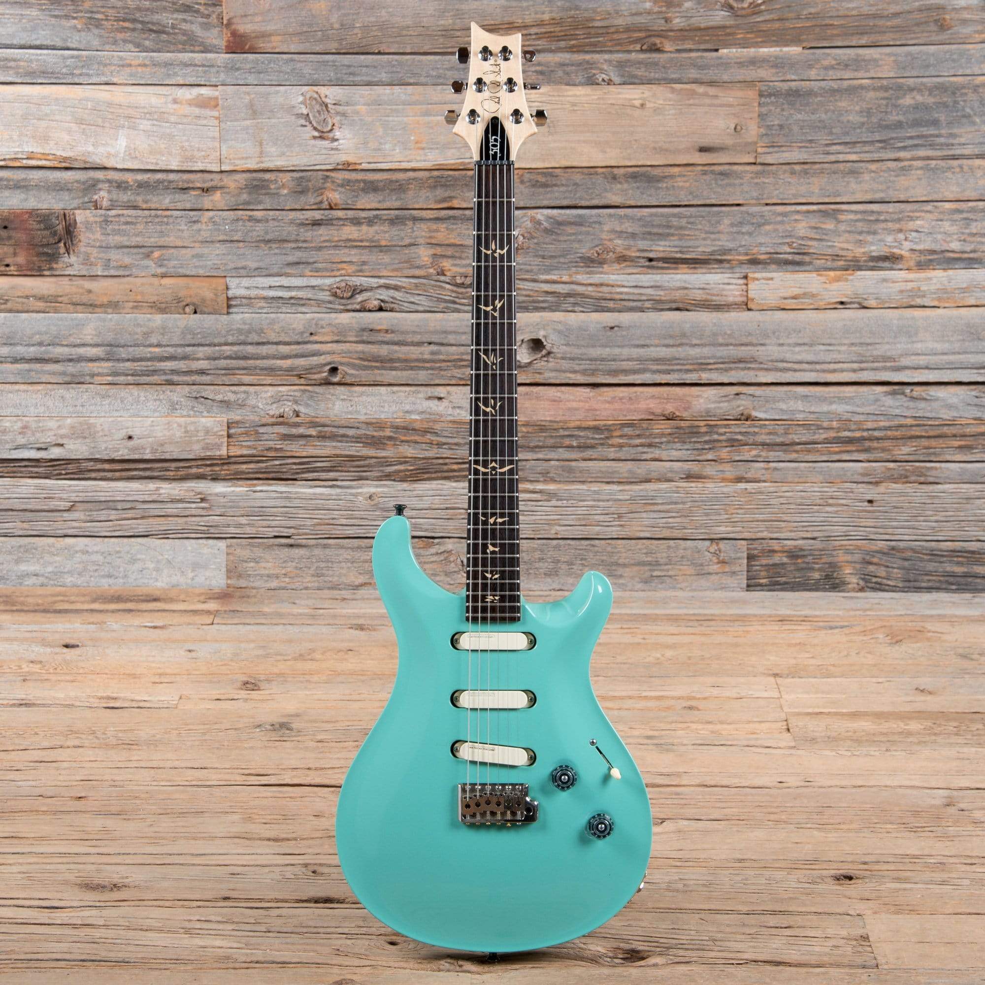 PRS 305 Sea Foam Green 2010 Electric Guitars / Solid Body