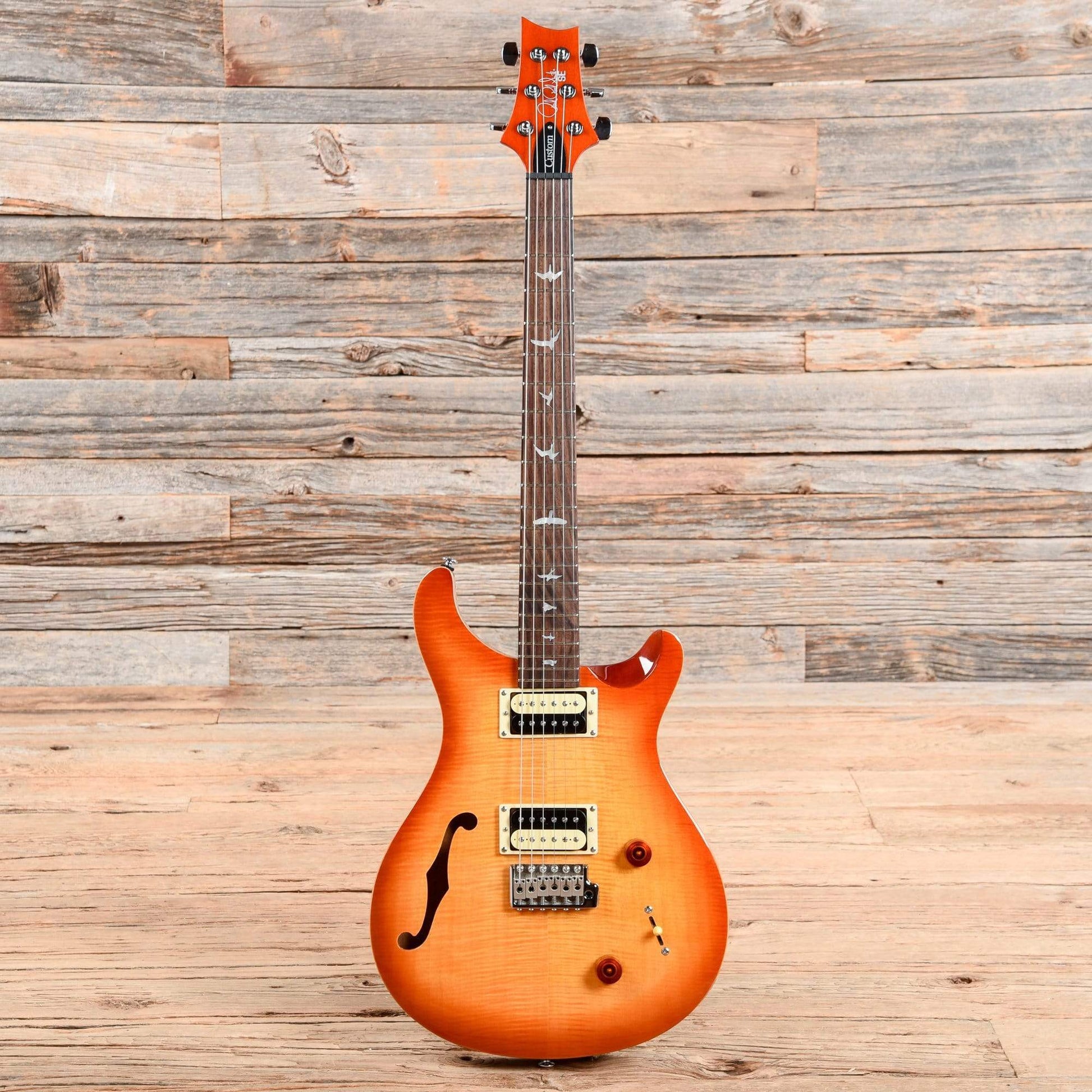 PRS SE Custom 22 Semi-Hollow Sunburst 2019 Electric Guitars / Solid Body