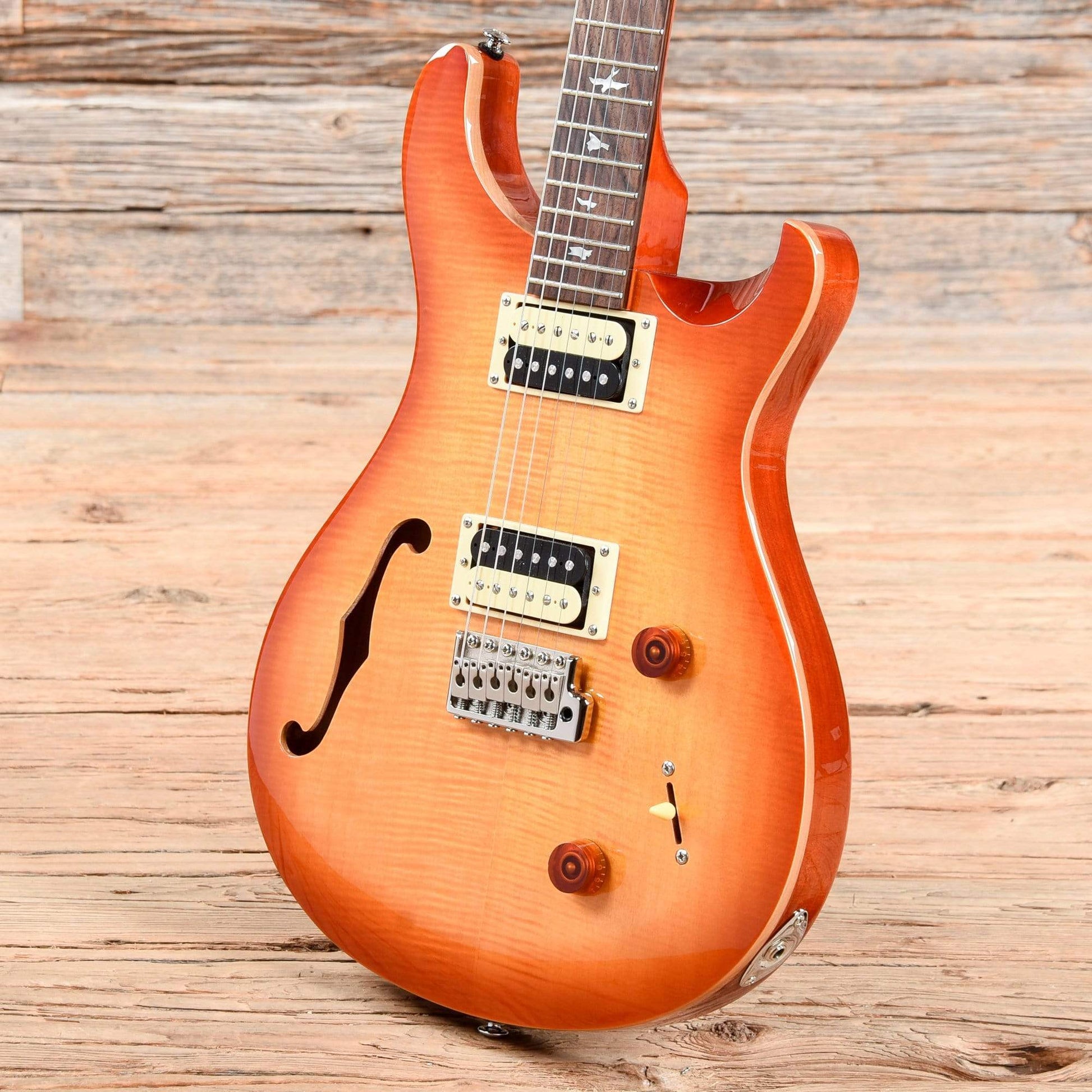 PRS SE Custom 22 Semi-Hollow Sunburst 2019 Electric Guitars / Solid Body