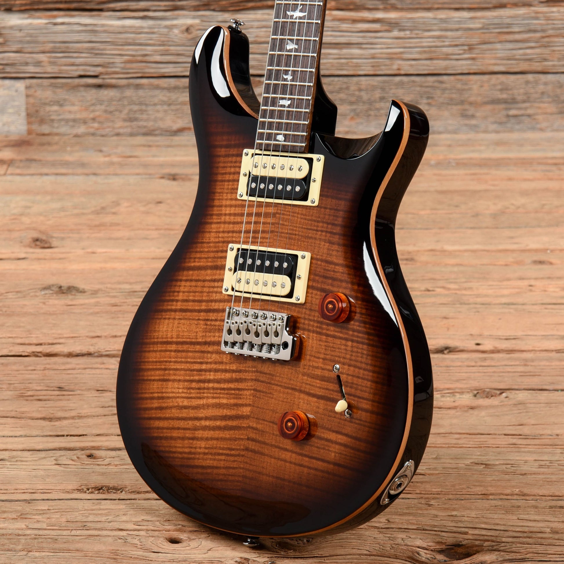 PRS SE Custom 24 Black Gold Burst Electric Guitars / Solid Body