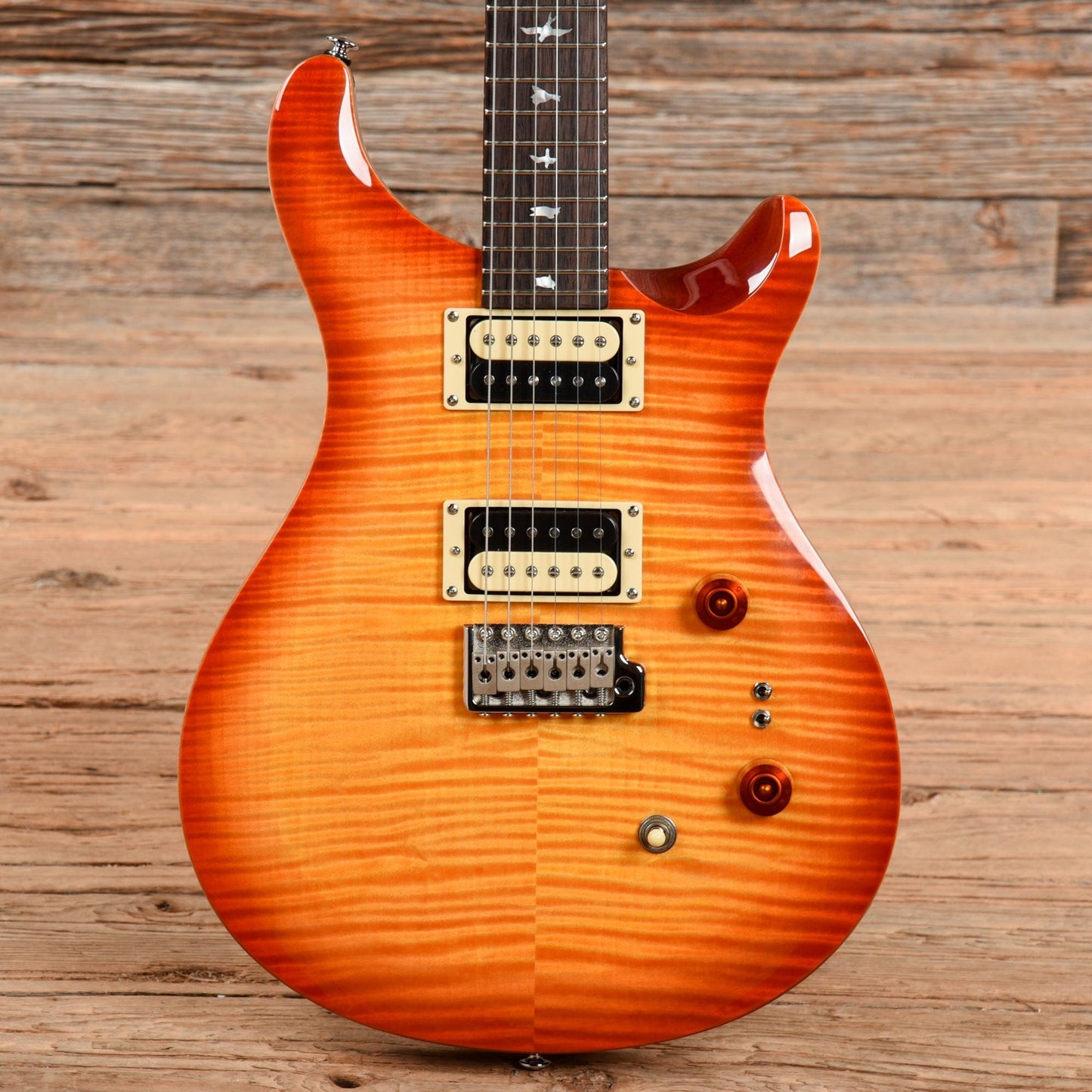 PRS SE Custom 24 Cherry Sunburst Electric Guitars / Solid Body