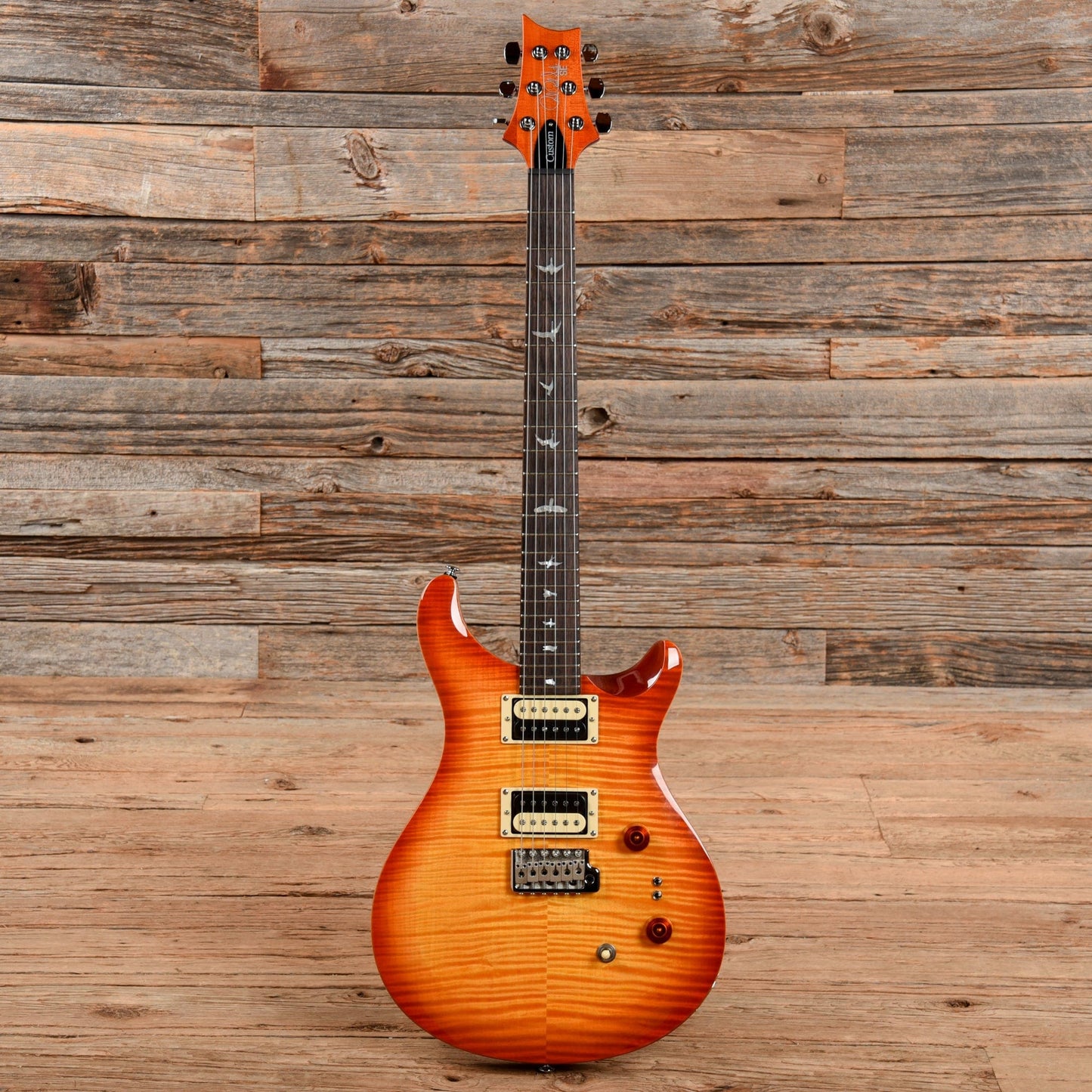 PRS SE Custom 24 Cherry Sunburst Electric Guitars / Solid Body