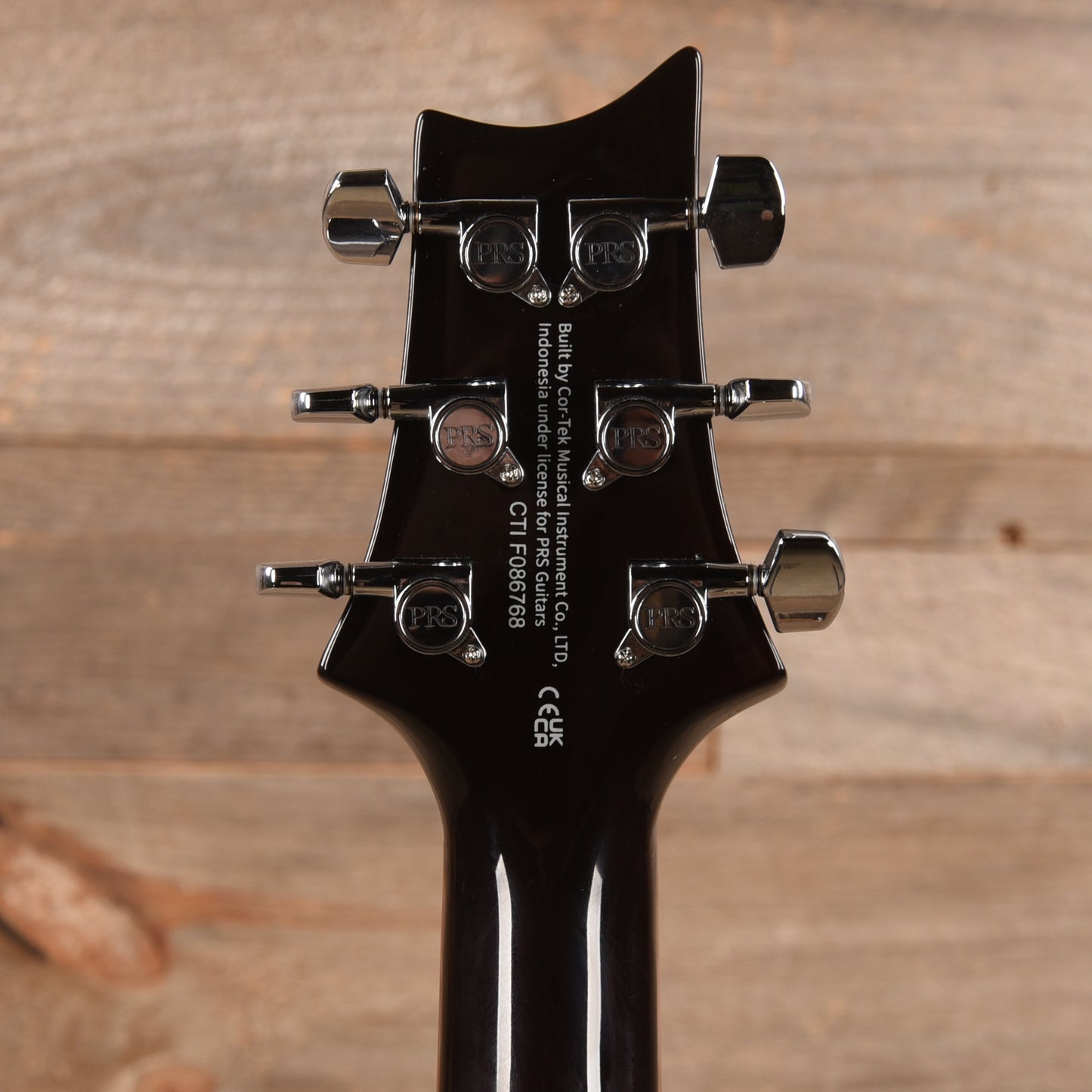 PRS SE DGT Gold Top Electric Guitars / Solid Body