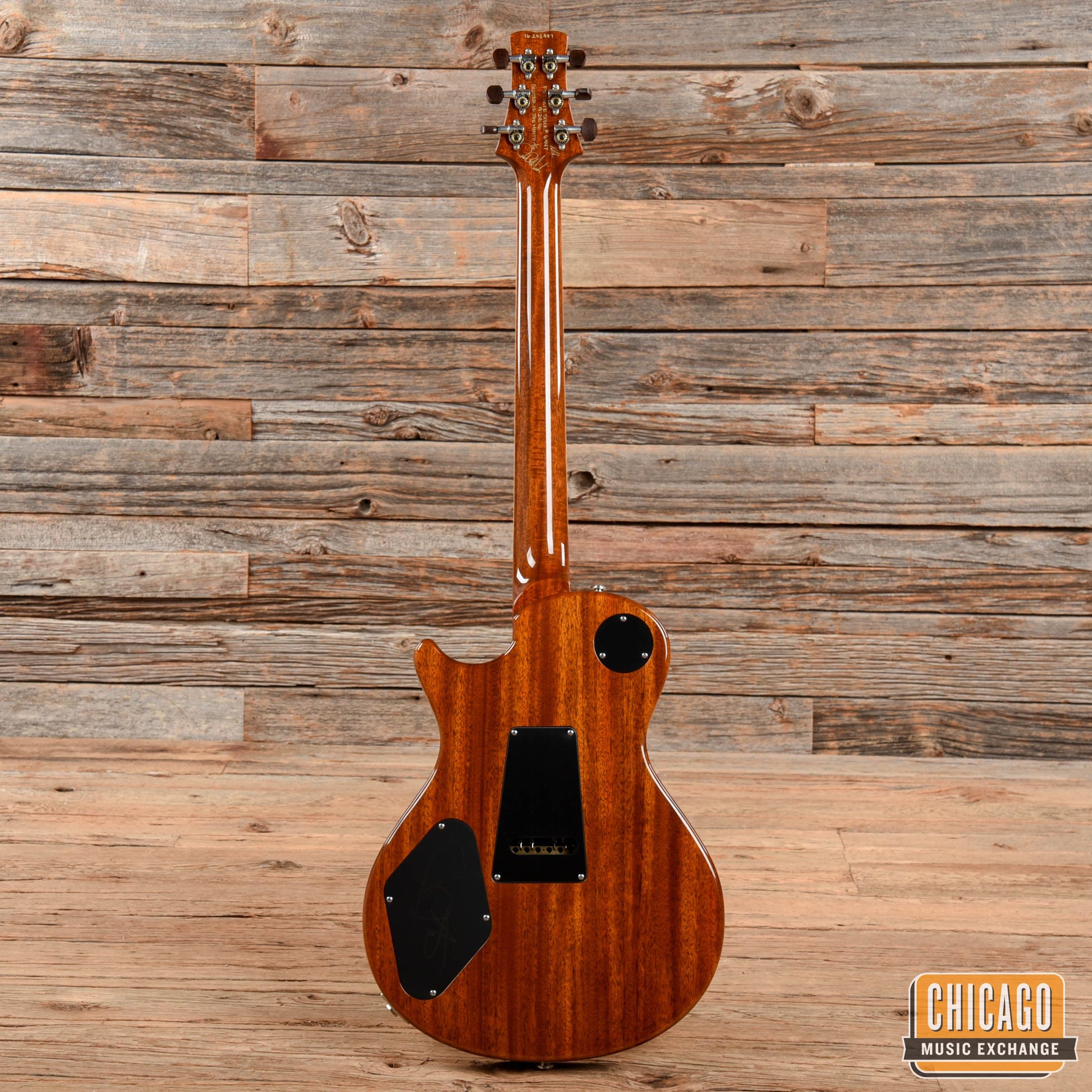 PRS Pauls September Guitar of the Month 2016 Gold Leaf