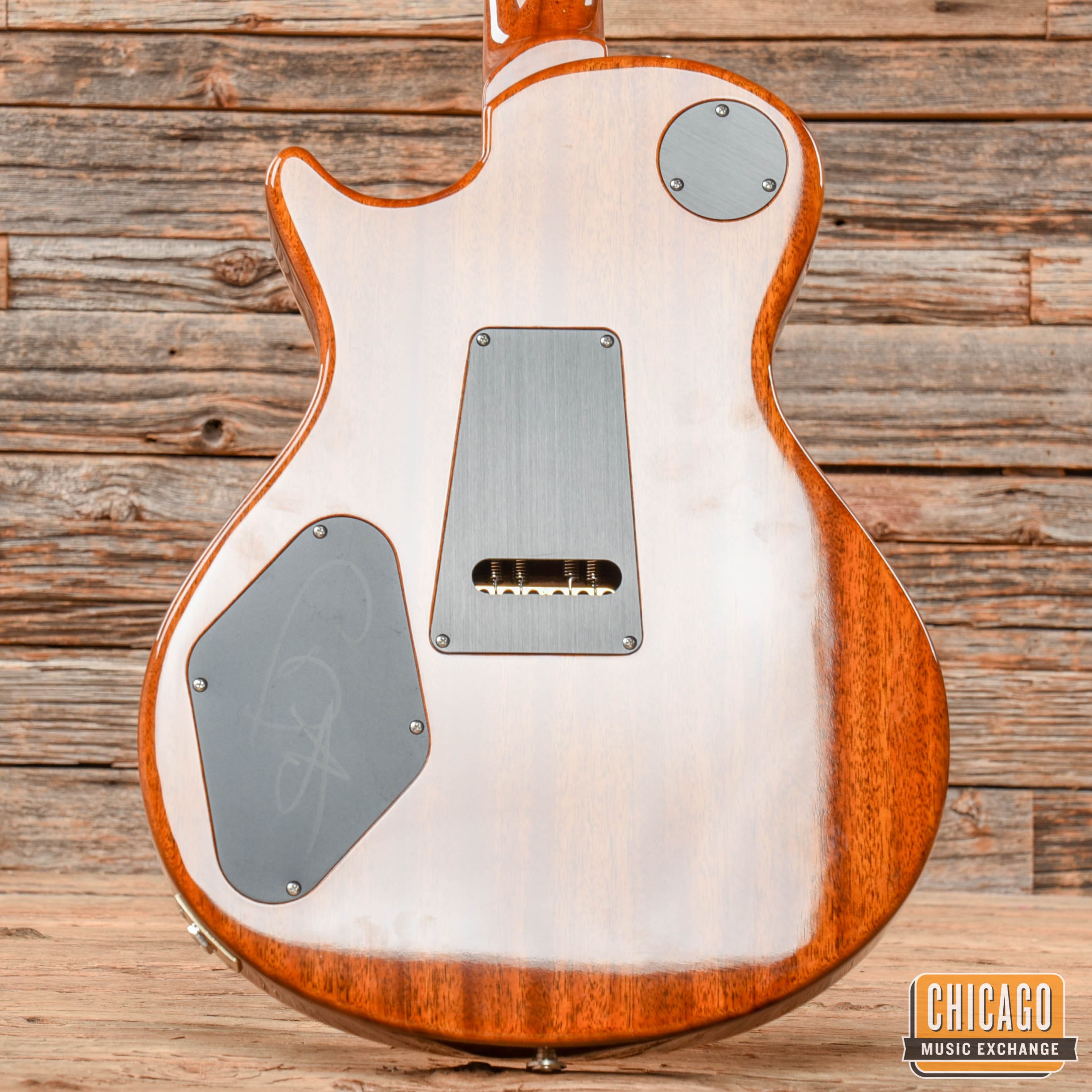 PRS Pauls September Guitar of the Month 2016 Gold Leaf