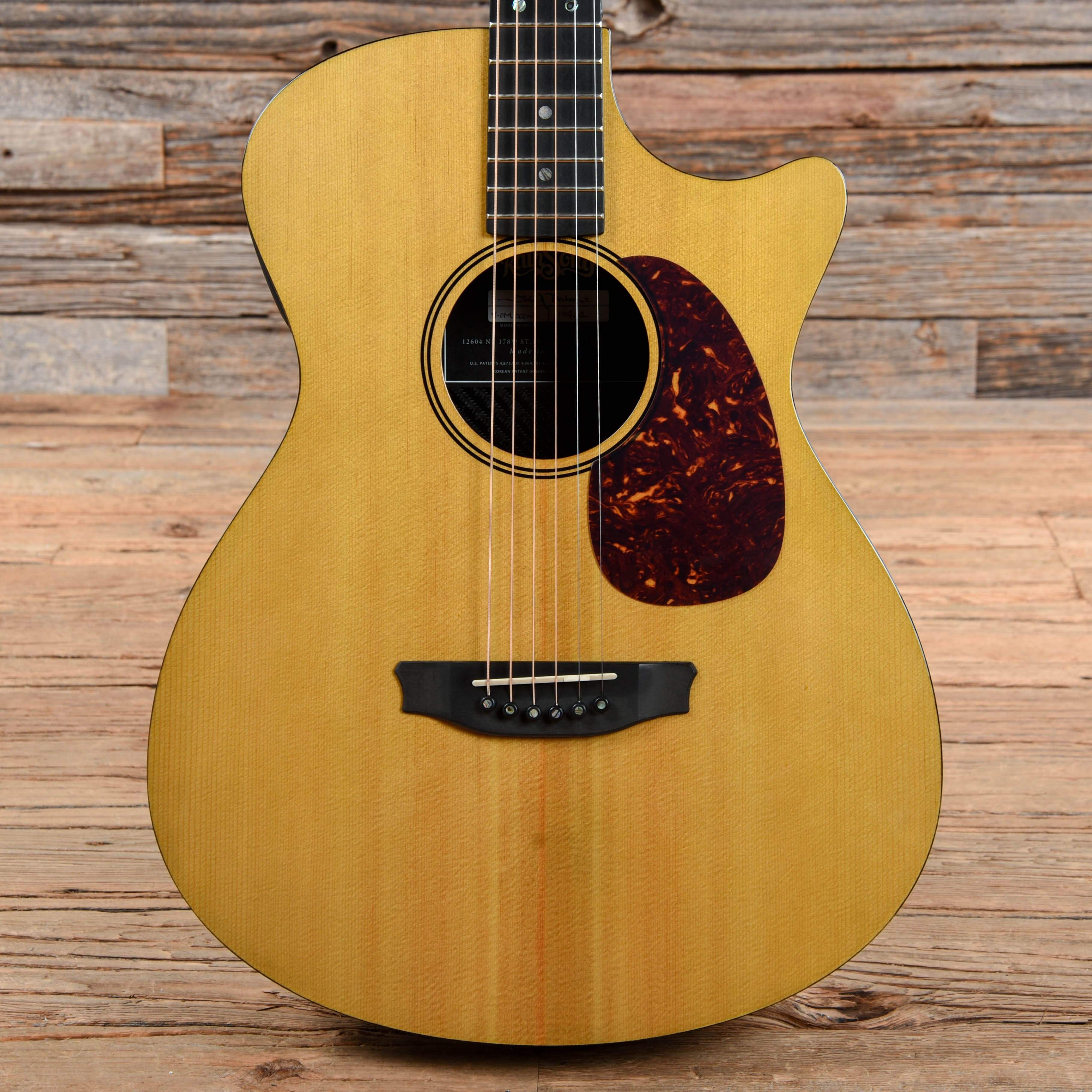 Rainsong V-OM1000NSX Natural 2020 Acoustic Guitars / Concert