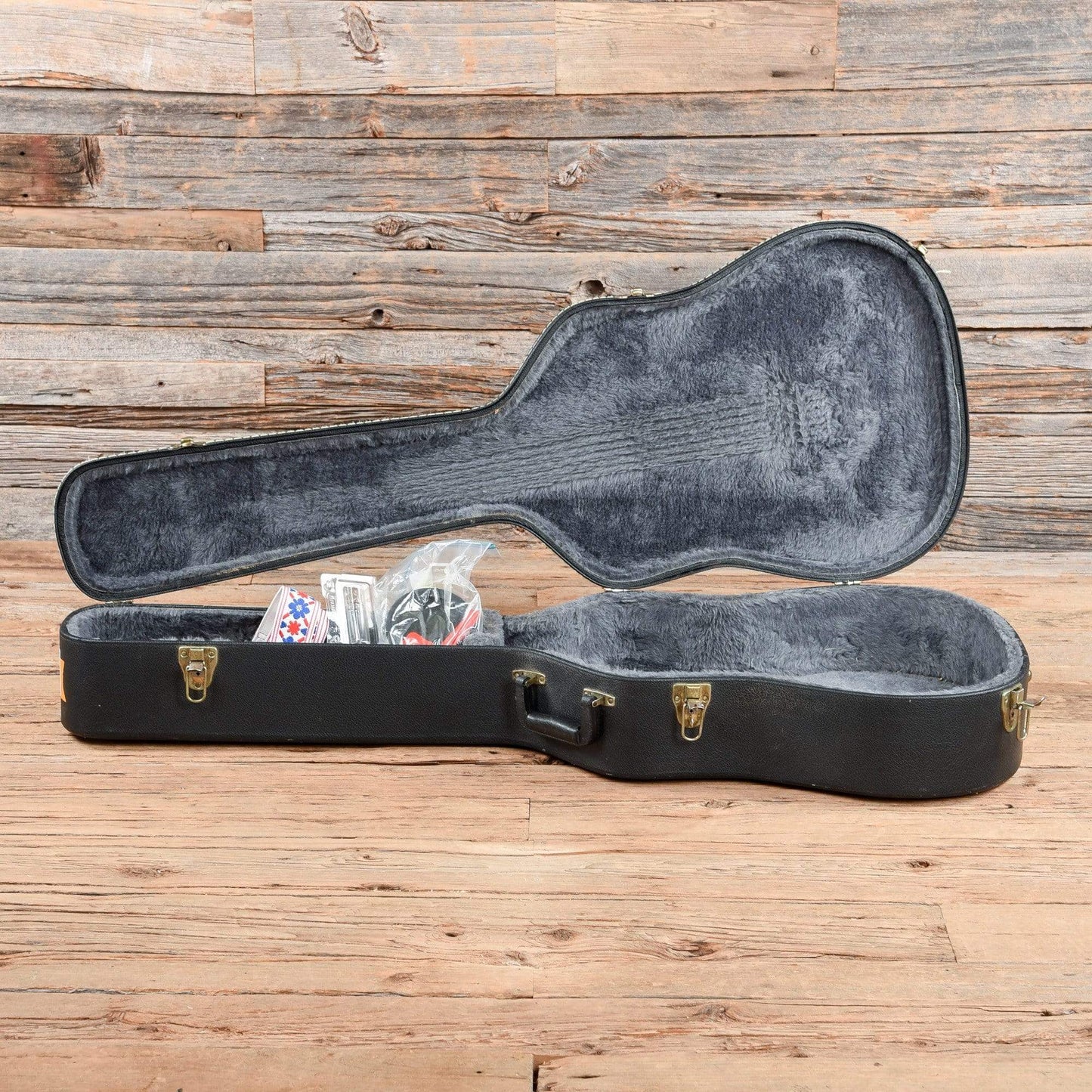 Recording King RO-06M Natural Acoustic Guitars / OM and Auditorium