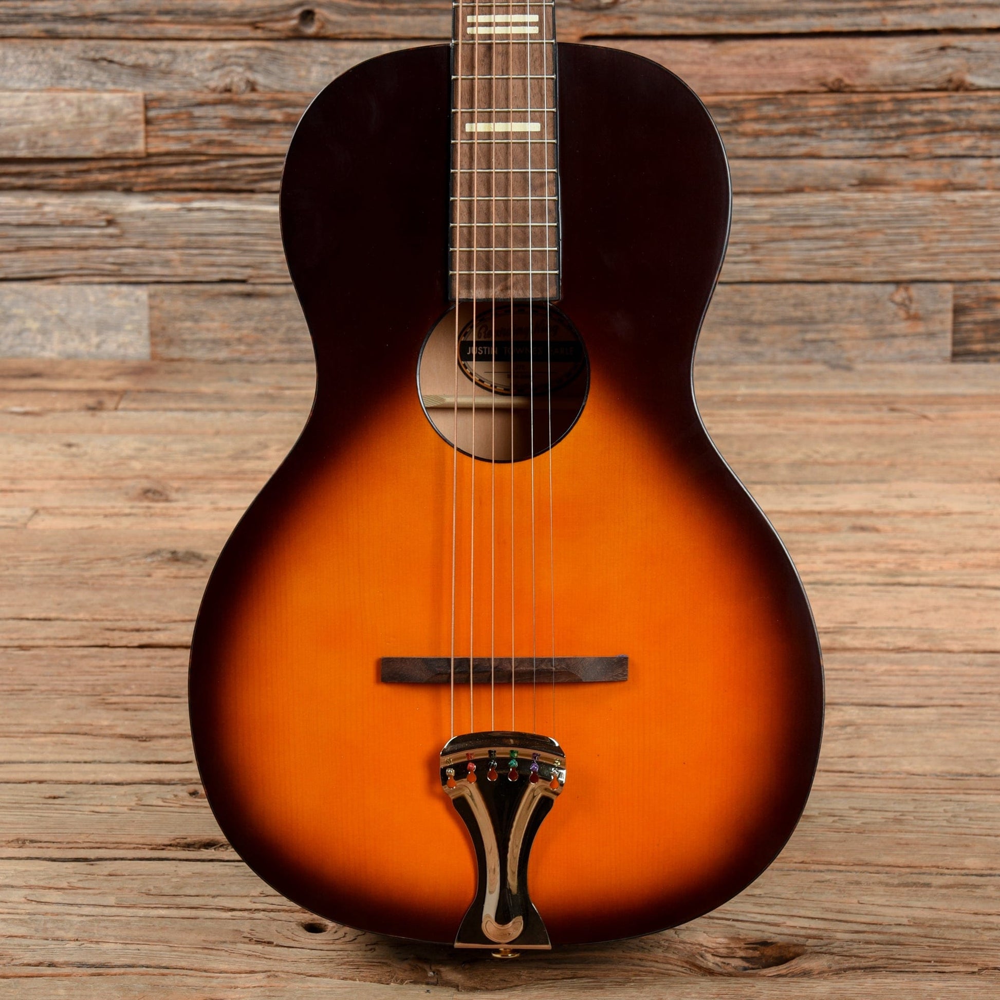 Recording King Justin Townes Earle Signature Guitar Satin Tobacco Sunburst Acoustic Guitars / Parlor