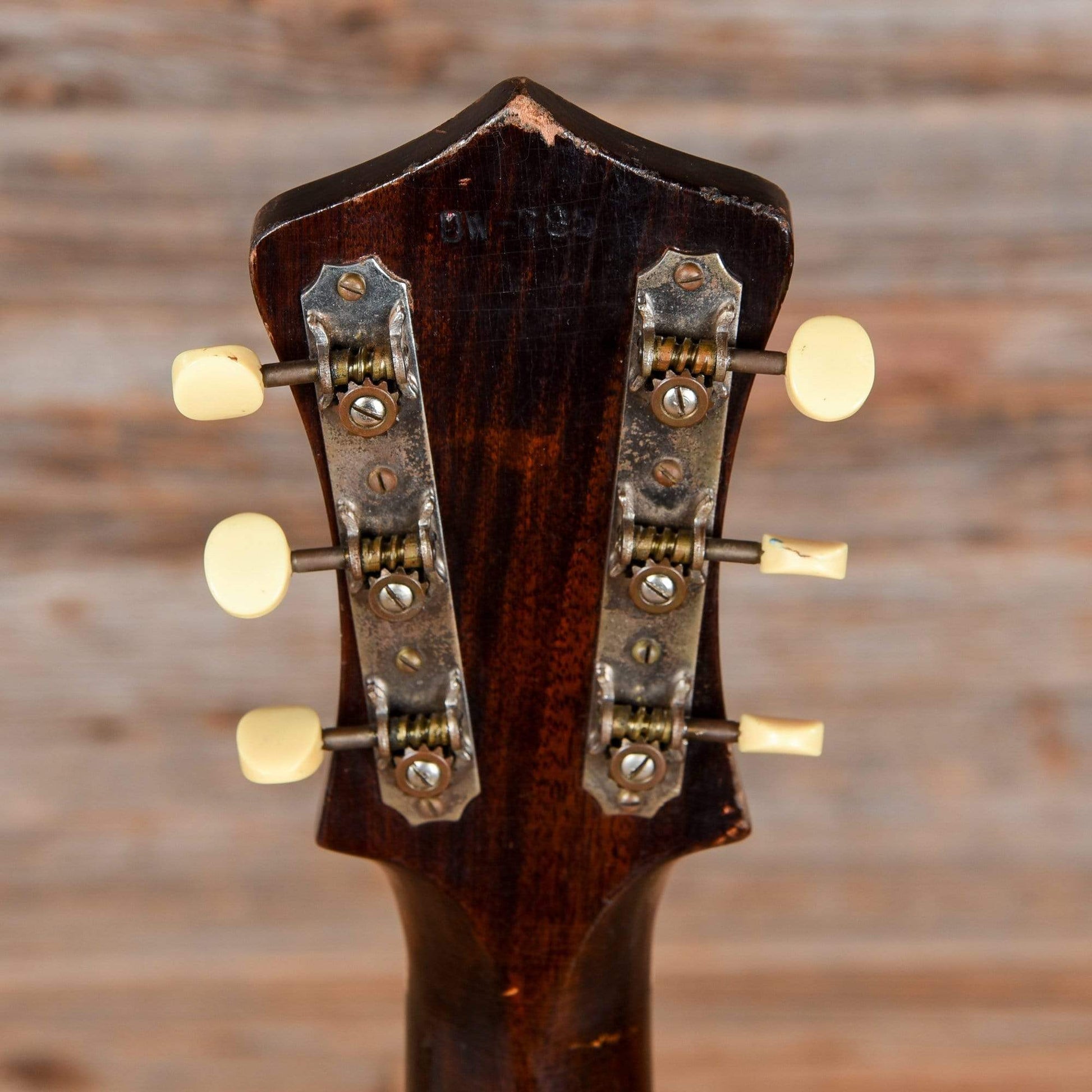 Recording King L-00  1940s Acoustic Guitars