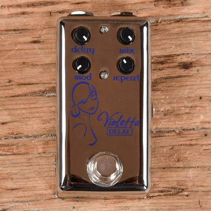 Red Witch Violetta Delay Pedal Effects and Pedals / Delay