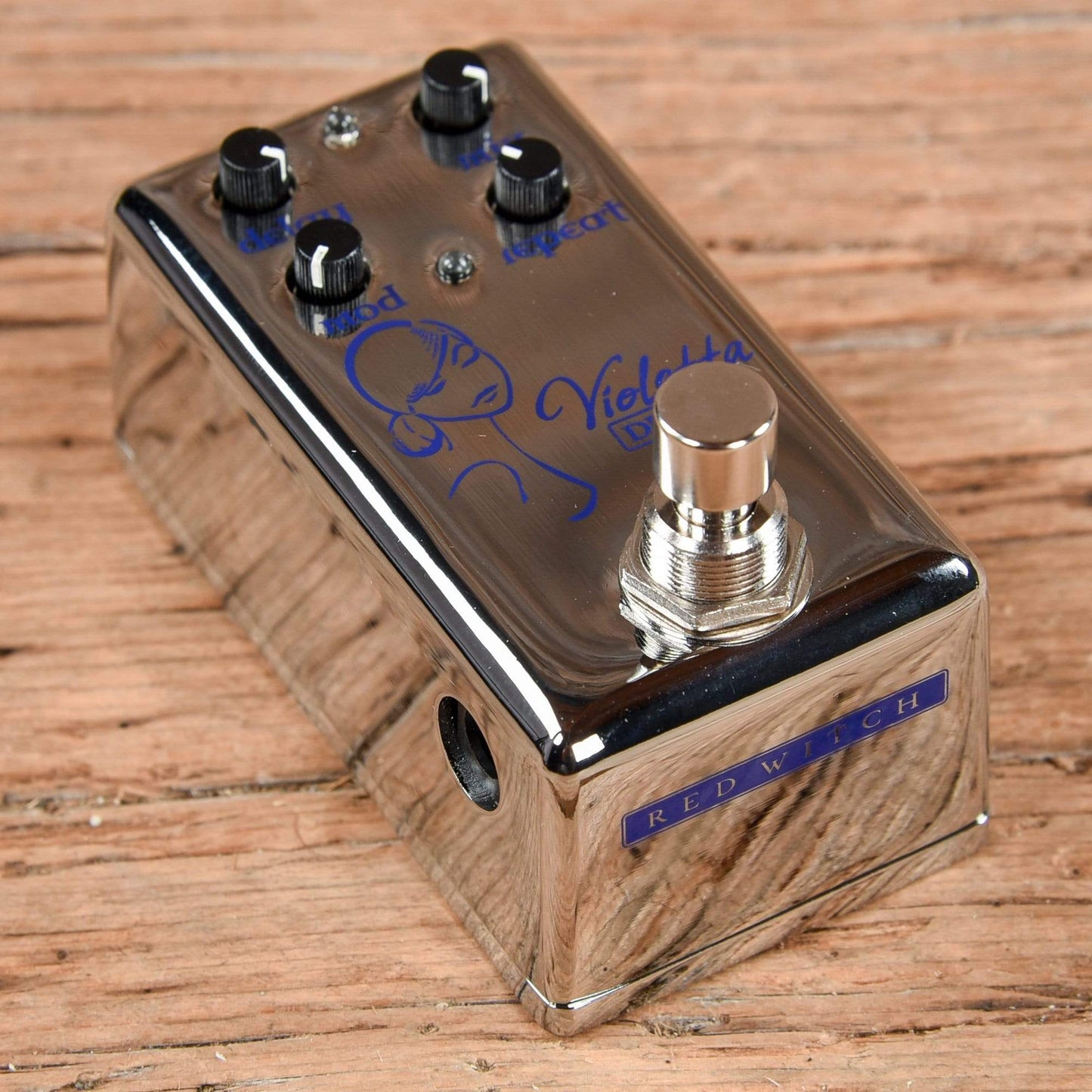 Red Witch Violetta Delay Pedal Effects and Pedals / Delay