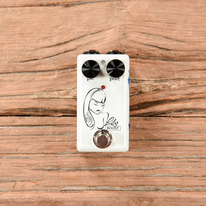 Red Witch Seven Sisters Lily Boost Effects and Pedals / Overdrive and Boost
