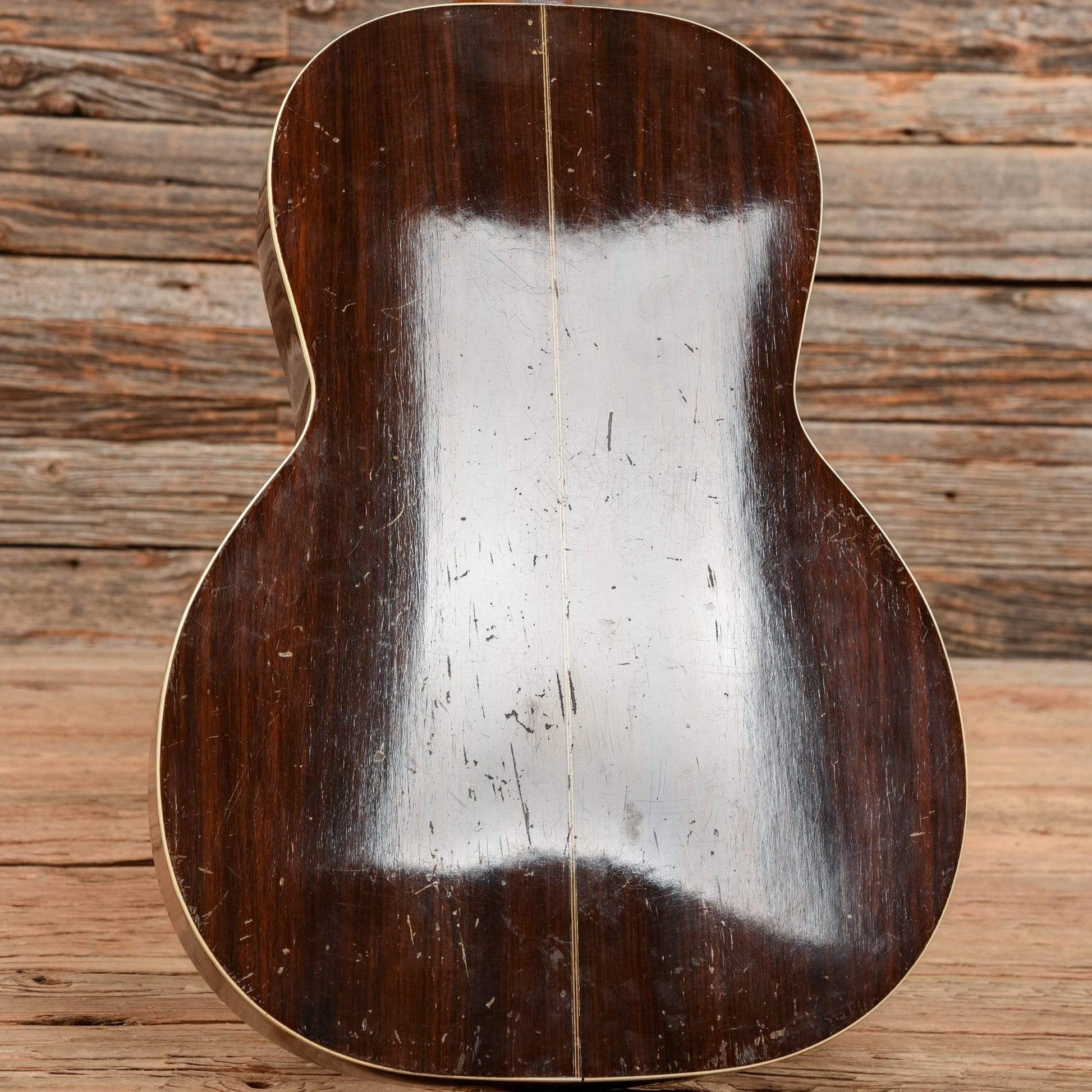 Regal Style 4 Natural Acoustic Guitars / Concert