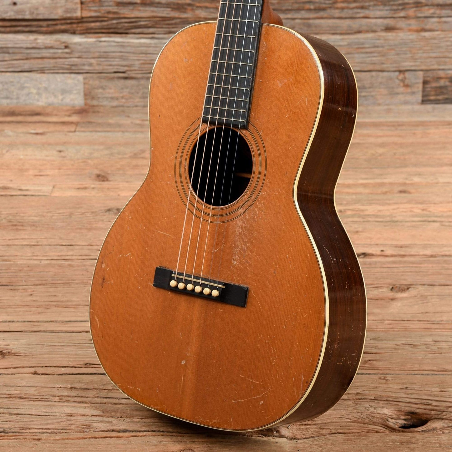 Regal Style 4 Natural Acoustic Guitars / Concert