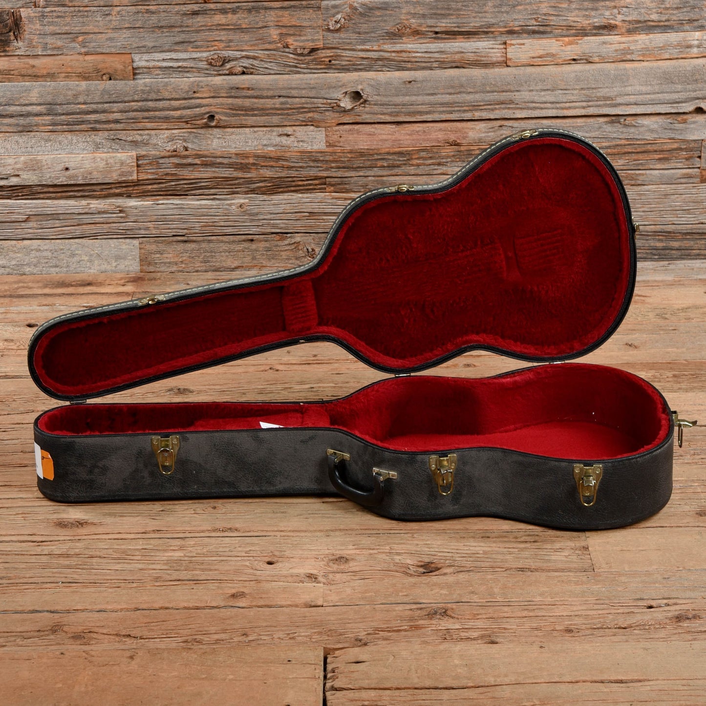 Regal Resonator Natural Acoustic Guitars / Resonator