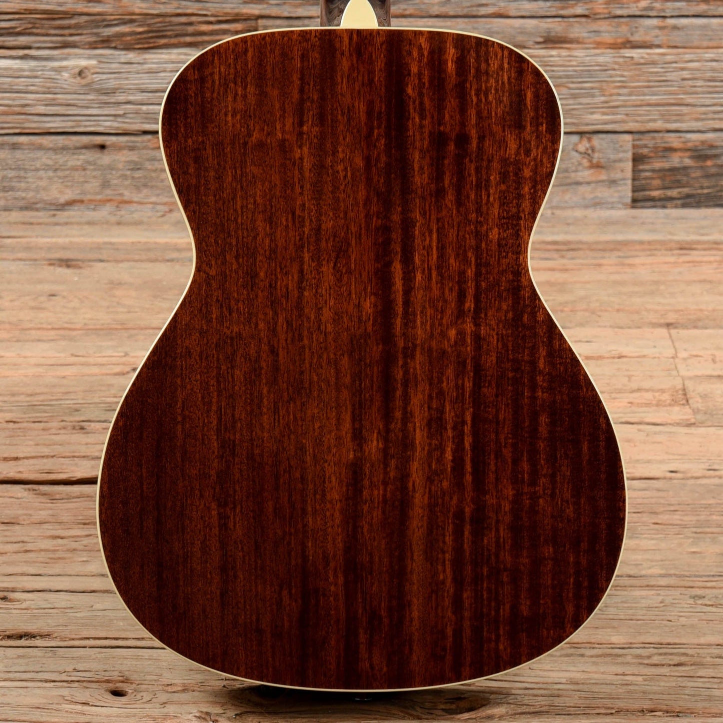 Regal RD-05 Acoustic Resonator Bass Sunburst Bass Guitars / Short Scale