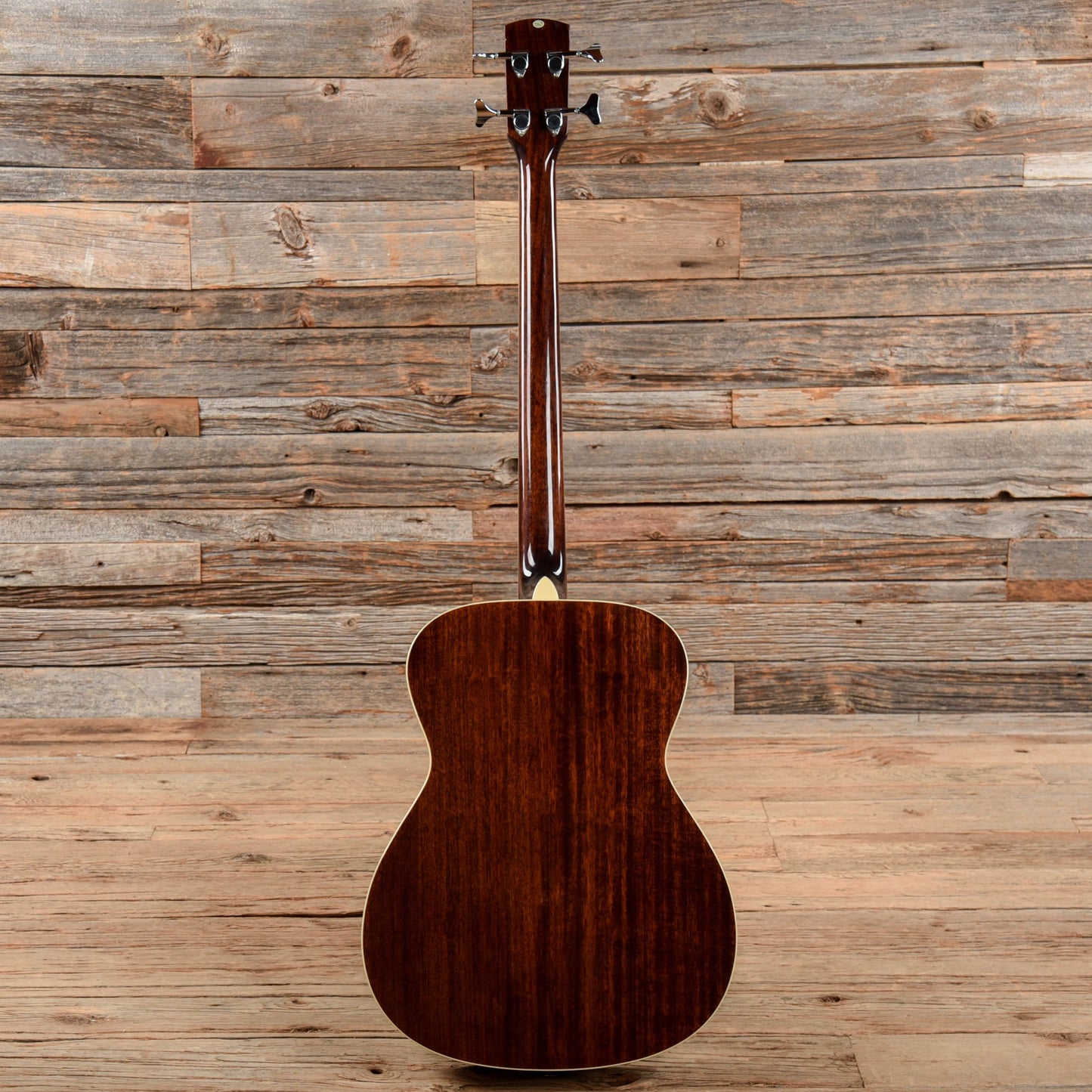 Regal RD-05 Acoustic Resonator Bass Sunburst Bass Guitars / Short Scale