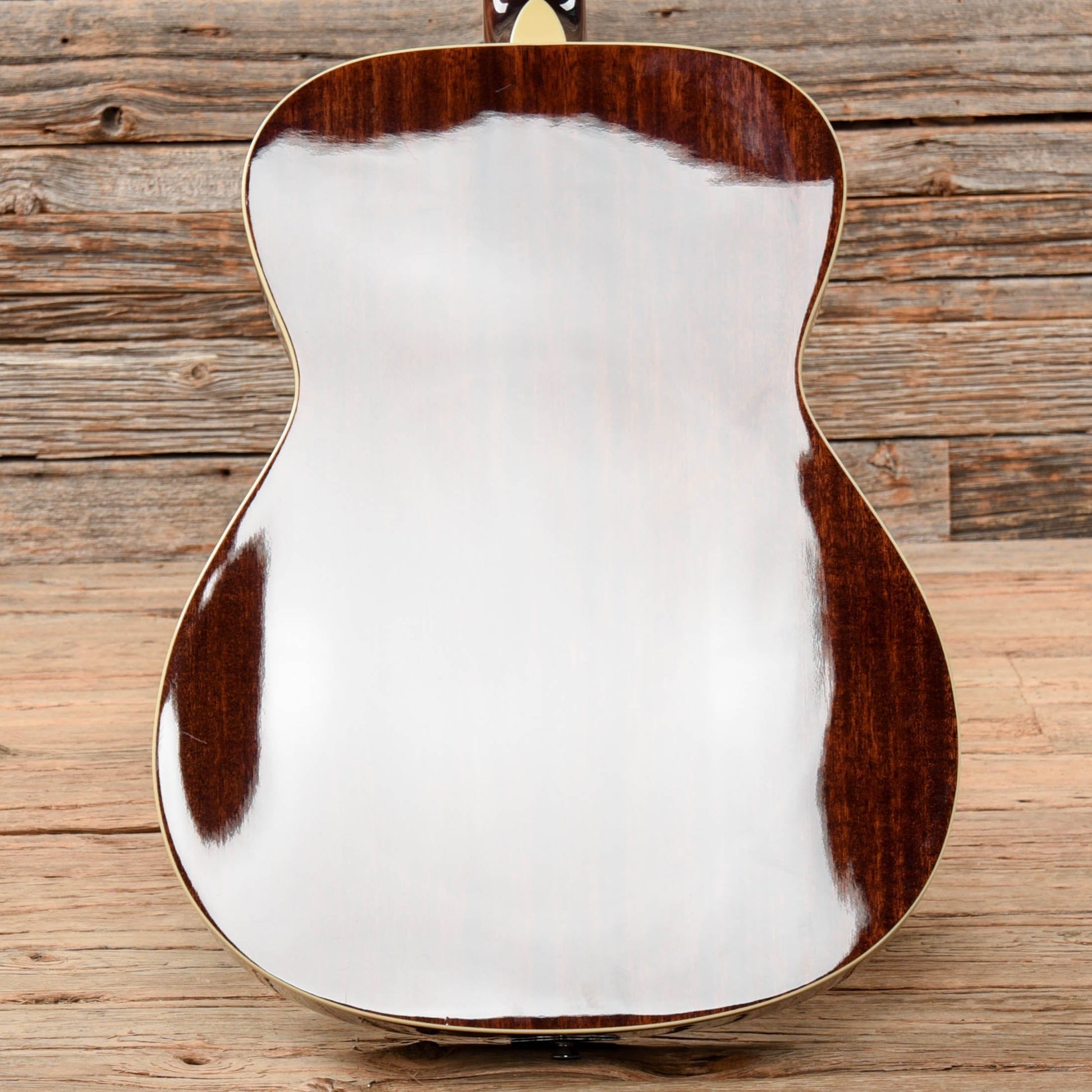 Regal RD-05 Acoustic Resonator Bass Sunburst Bass Guitars / Short Scale