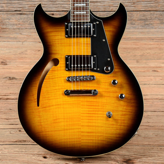 Reverend Manta Ray HB Sunburst 2008 Electric Guitars / Semi-Hollow