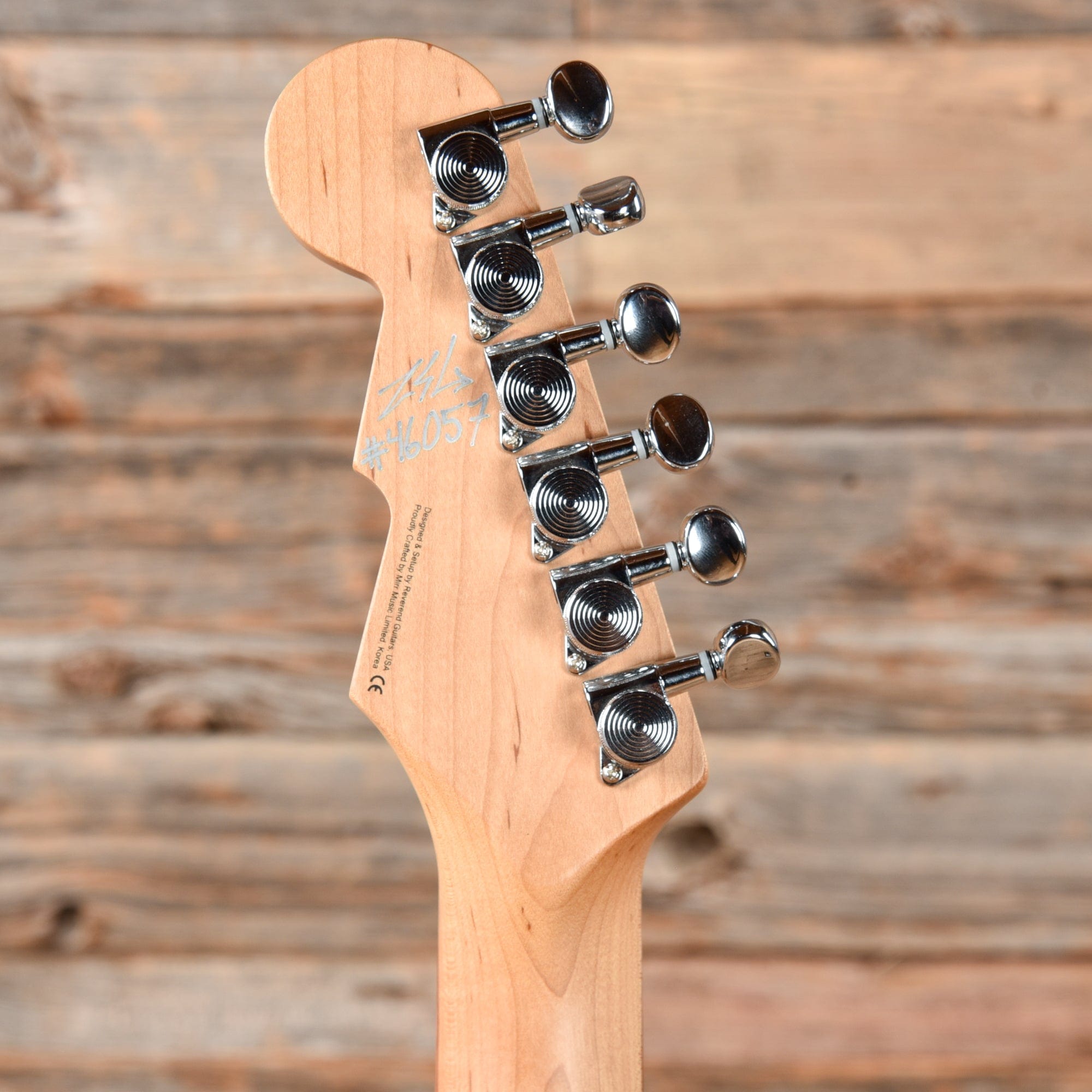 Reverend Descent RA Baritone Purple Burst Electric Guitars / Solid Body