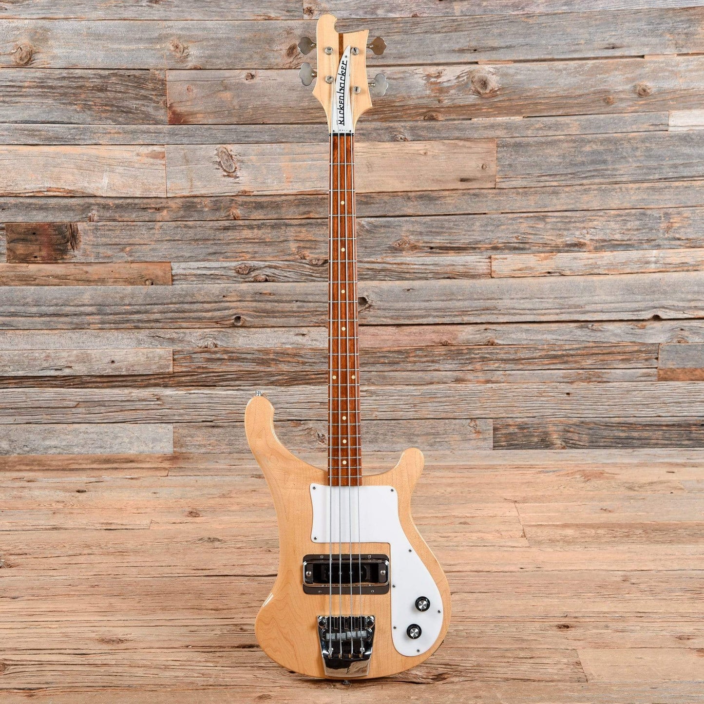 Rickenbacker 4000 Mapleglo 1974 Bass Guitars / 4-String