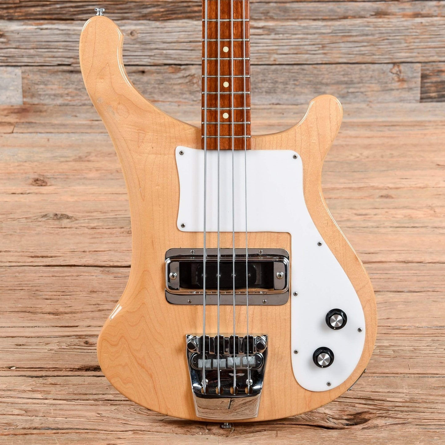 Rickenbacker 4000 Mapleglo 1974 Bass Guitars / 4-String