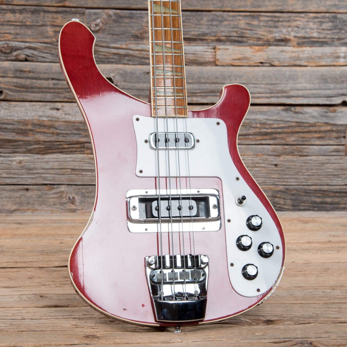 Rickenbacker 4001 Burgundyglo 1979 Bass Guitars / 4-String