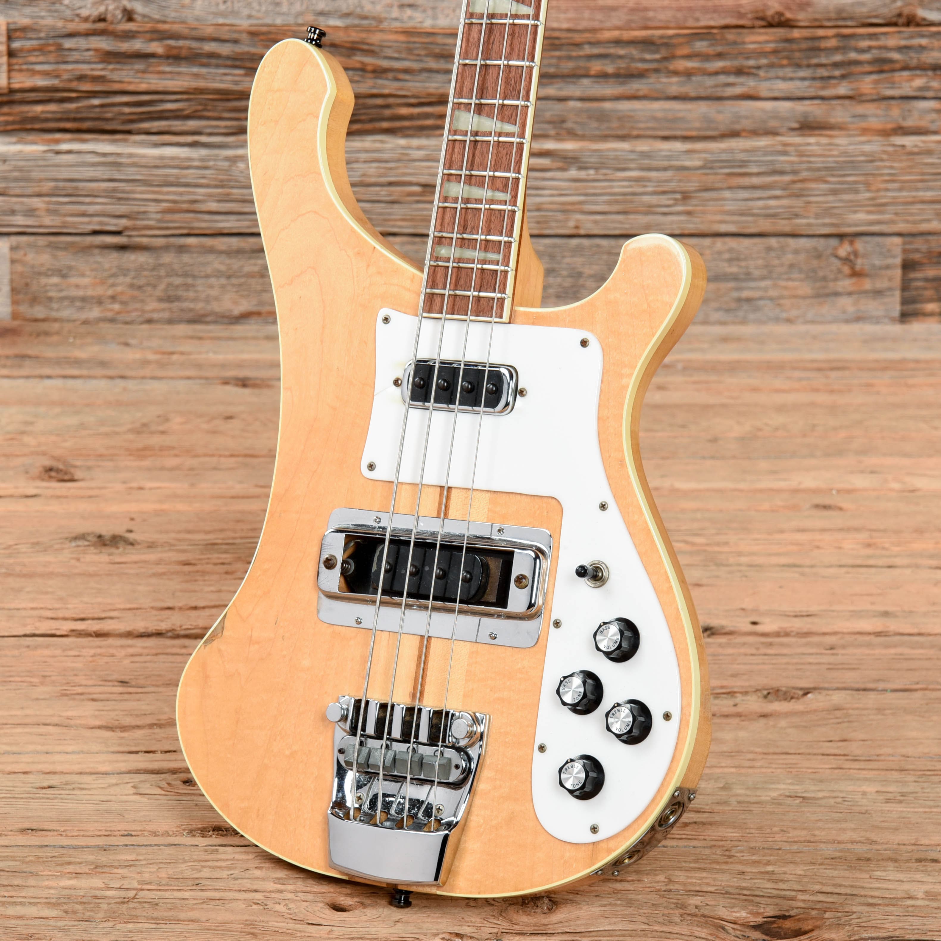 Rickenbacker 4001 Mapleglo 1977 Bass Guitars / 4-String