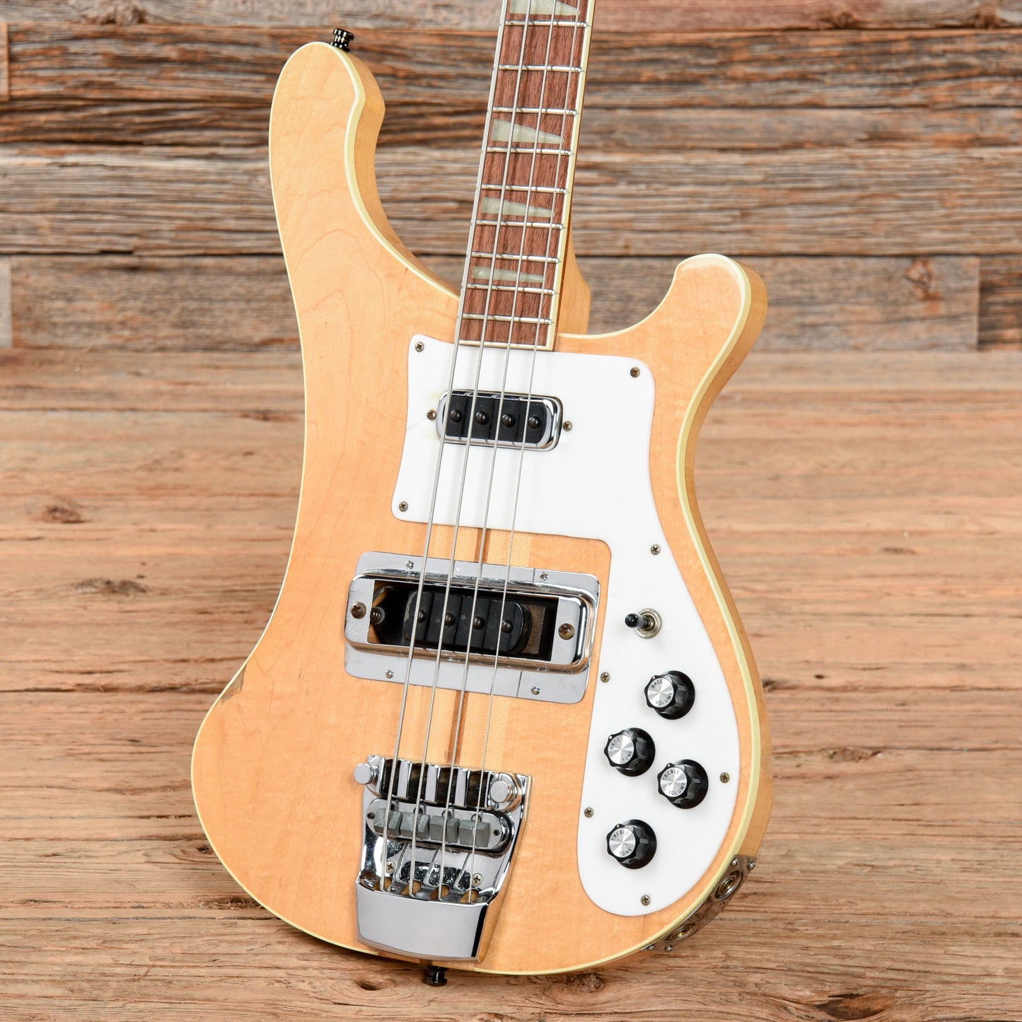Rickenbacker 4001 Mapleglo 1977 Bass Guitars / 4-String