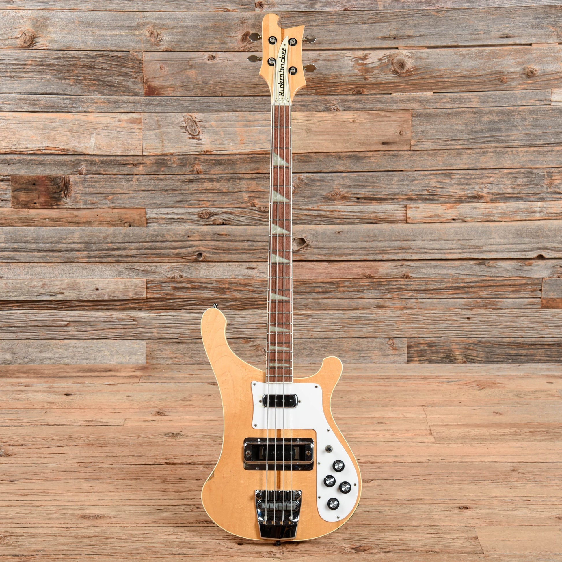 Rickenbacker 4001 Mapleglo 1977 Bass Guitars / 4-String