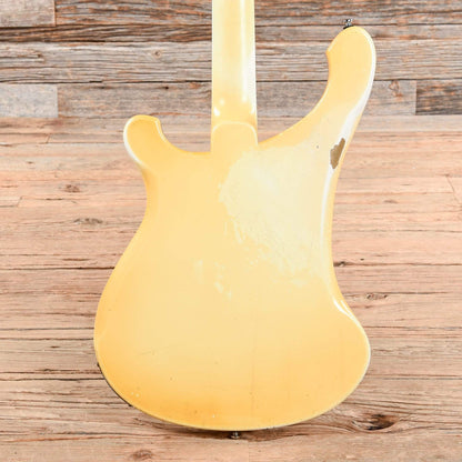 Rickenbacker 4001 White 1979 Bass Guitars / 4-String