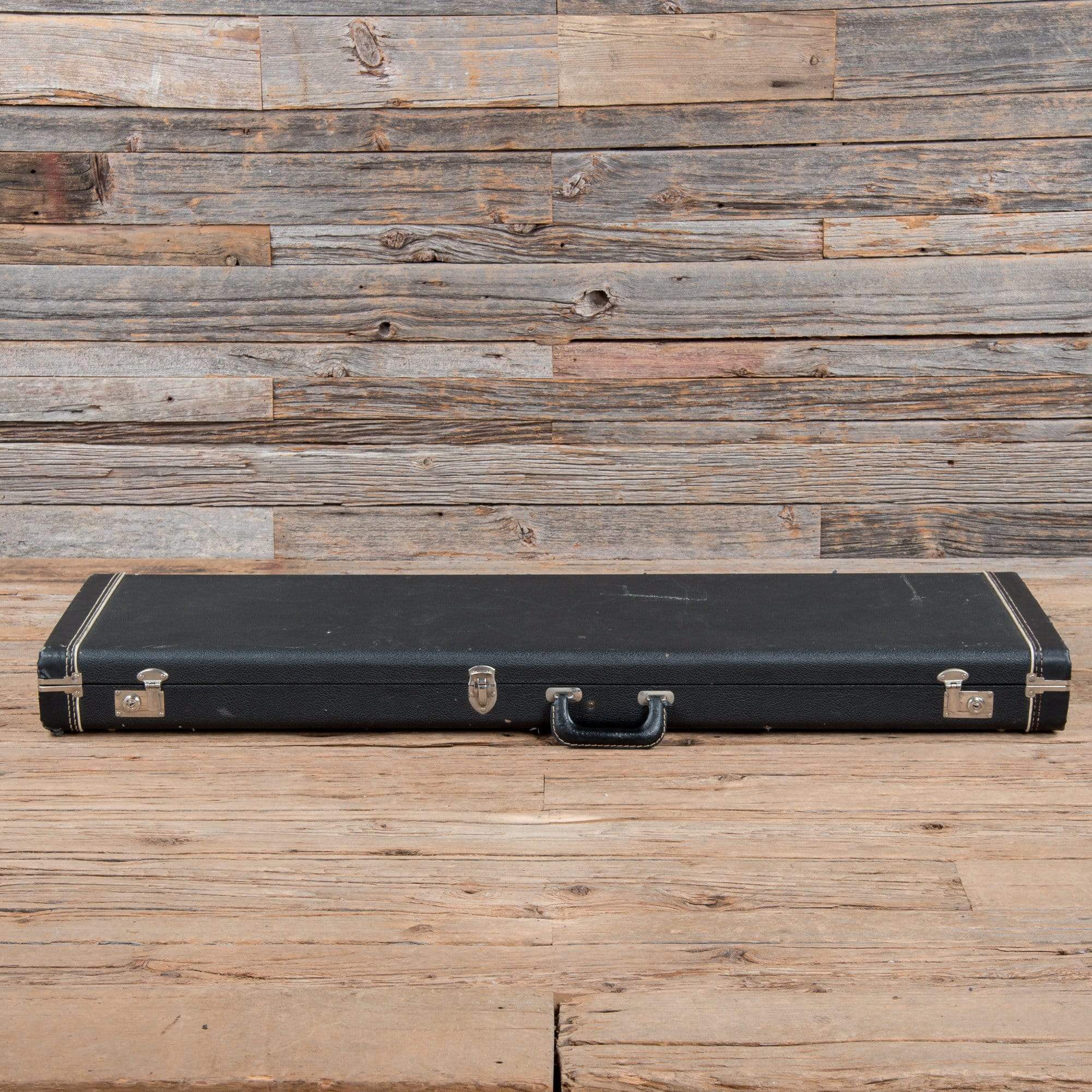 Rickenbacker 4001 White 1980 Bass Guitars / 4-String