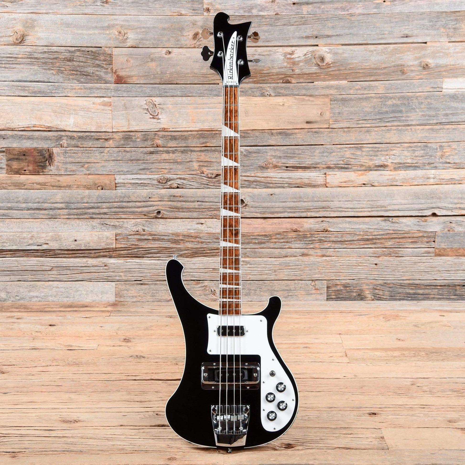 Rickenbacker 4003 Jetglo 2017 Bass Guitars / 4-String