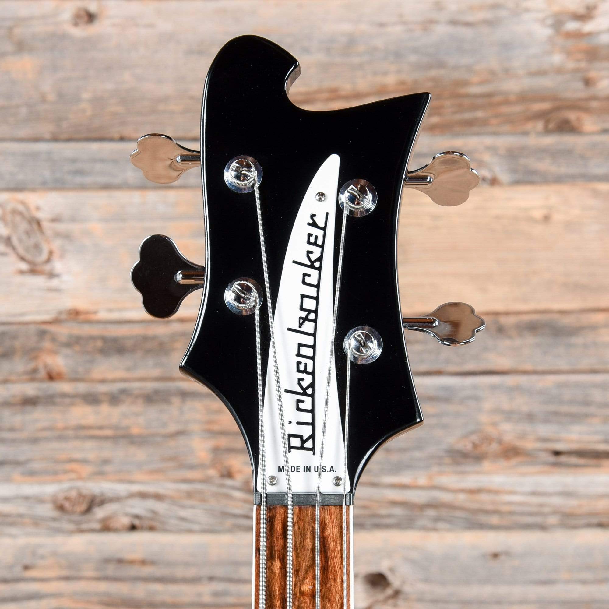 Rickenbacker 4003 Jetglo 2017 Bass Guitars / 4-String