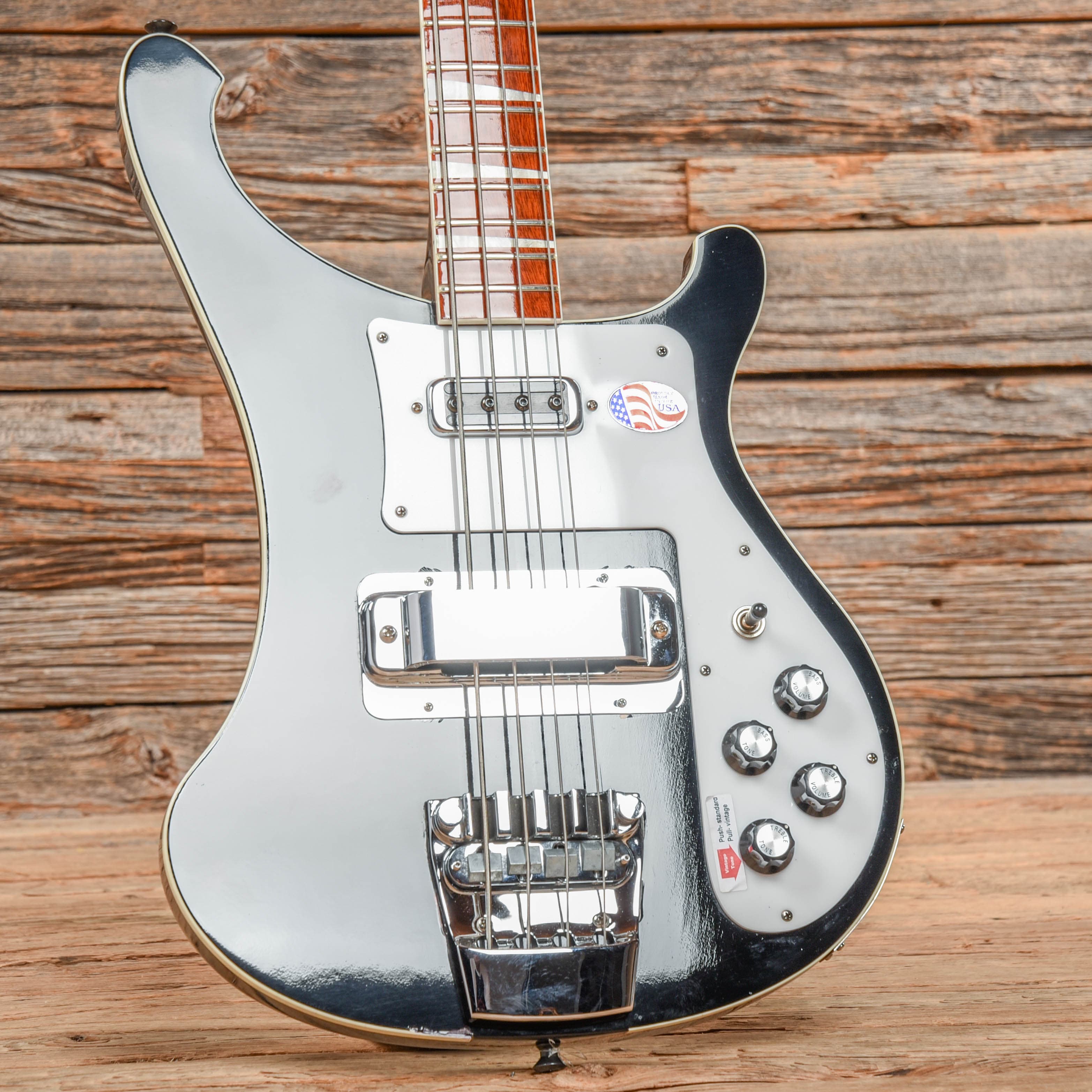 Rickenbacker 4003 Jetglo 2018 Bass Guitars / 4-String